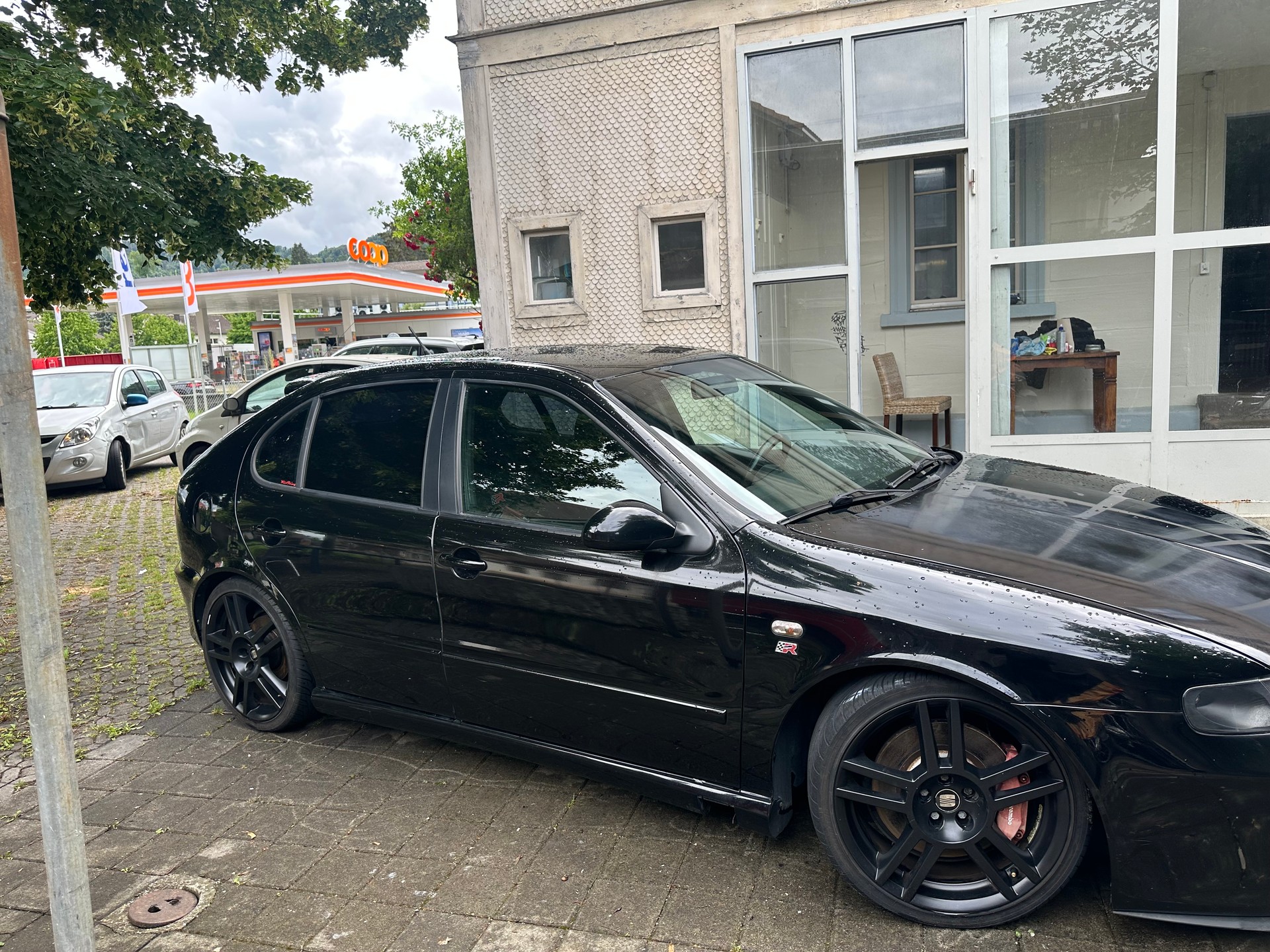 SEAT Leon 1.8 T Cupra R Suizacopa-image-2