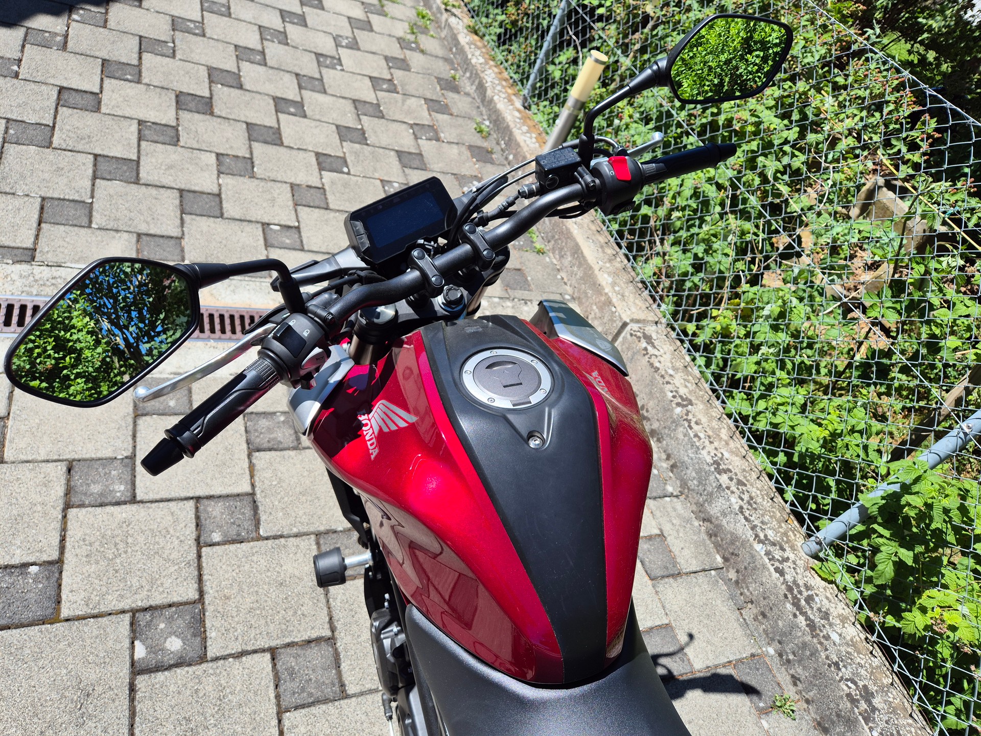 HONDA CB 125 R-image-5