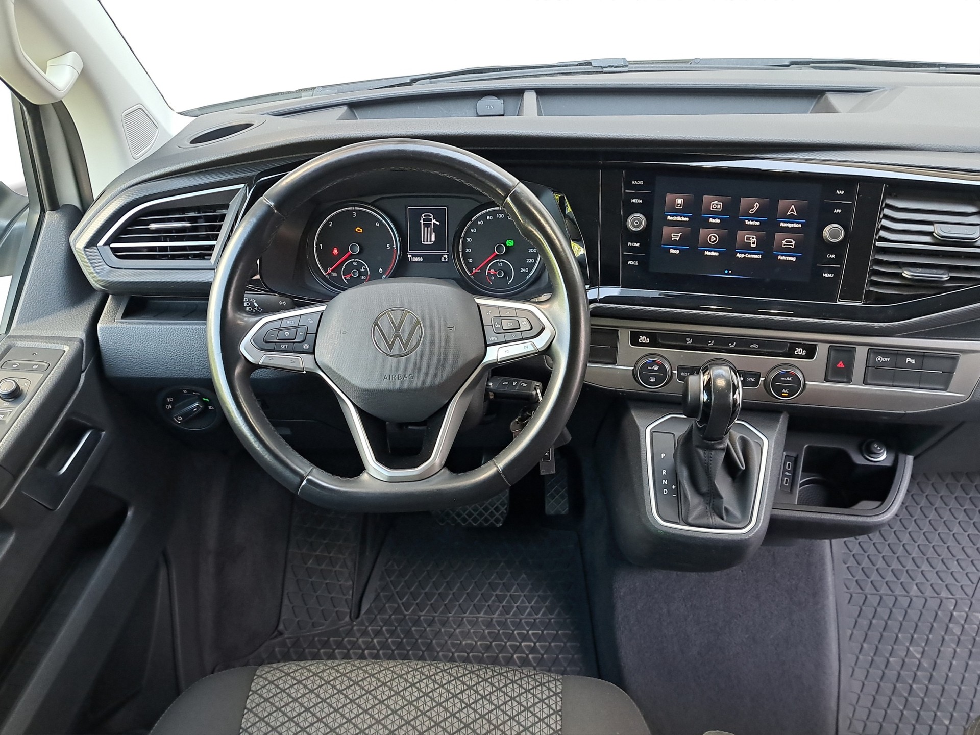 VW T6.1 Multivan 2.0 TDI Trendline DSG-image-9