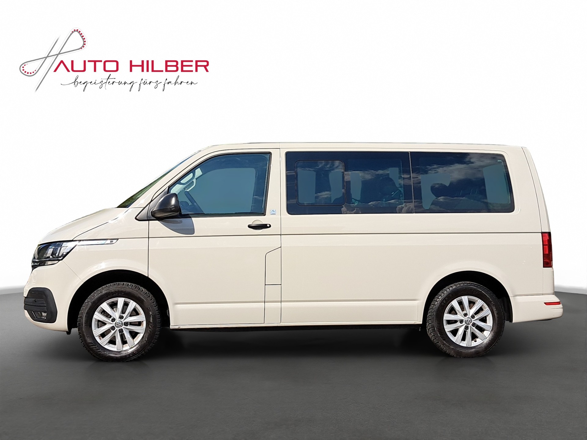 VW T6.1 Multivan 2.0 TDI Trendline DSG-image-2