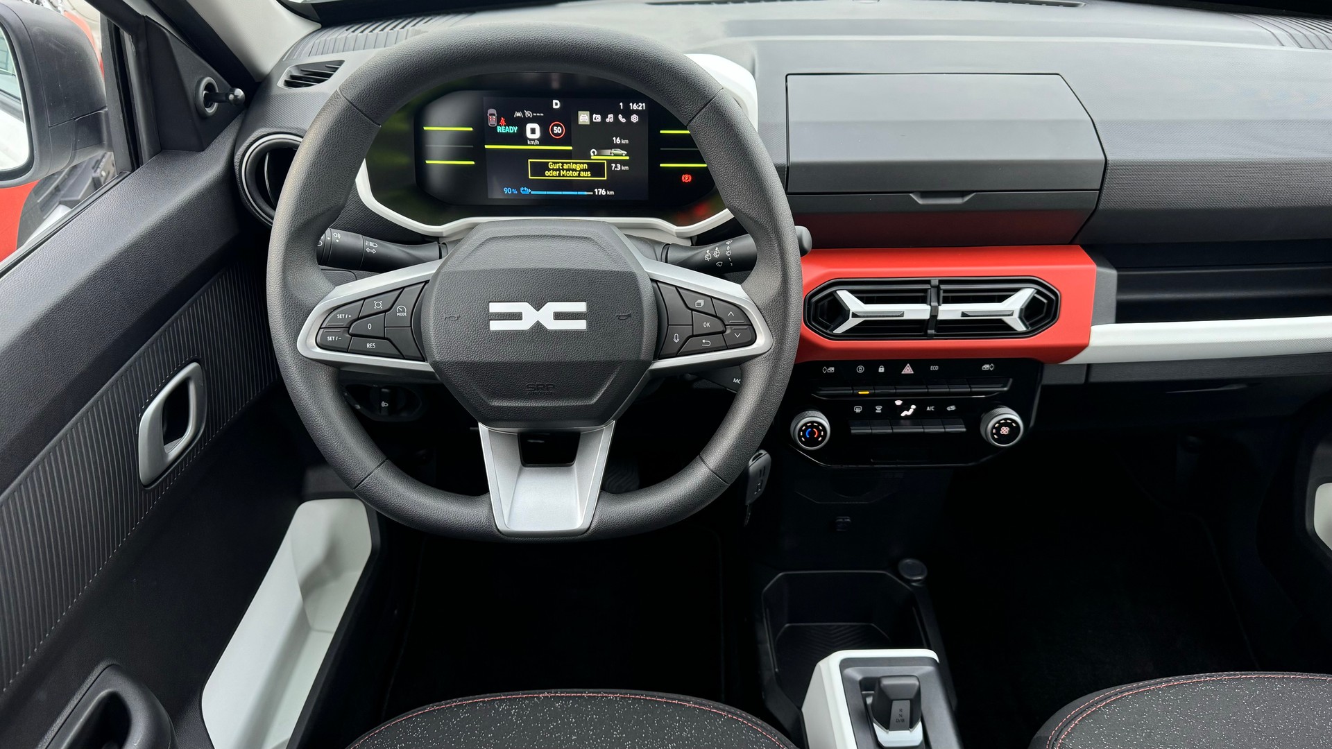 DACIA SPRING 27 kWh 45 PS EXPRESSION-image-11