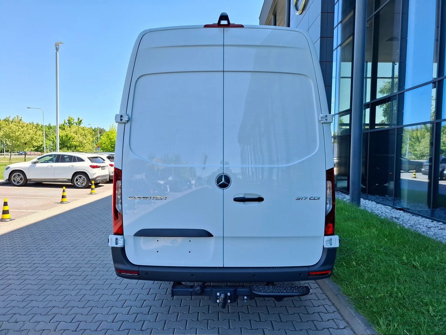 MERCEDES-BENZ Sprinter 317 CDI Lang 9G-TRONIC-showroom-element-3