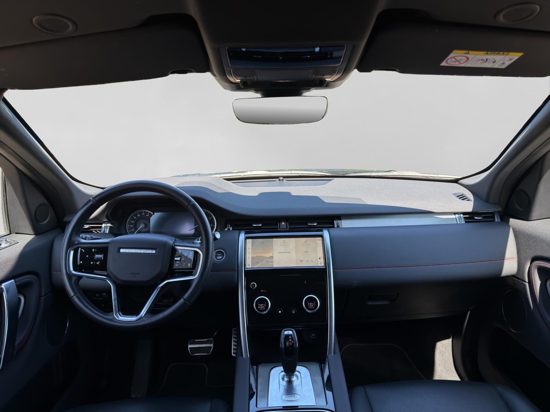 LAND ROVER Discovery Sport 1.5 T 300e R-Dynamic S-image-8