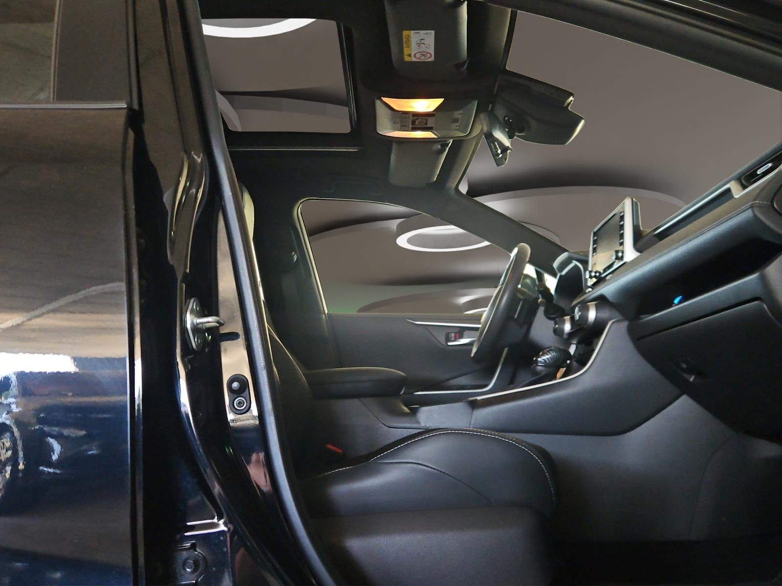 TOYOTA RAV4 2.5 HEV Black Edition-image-9