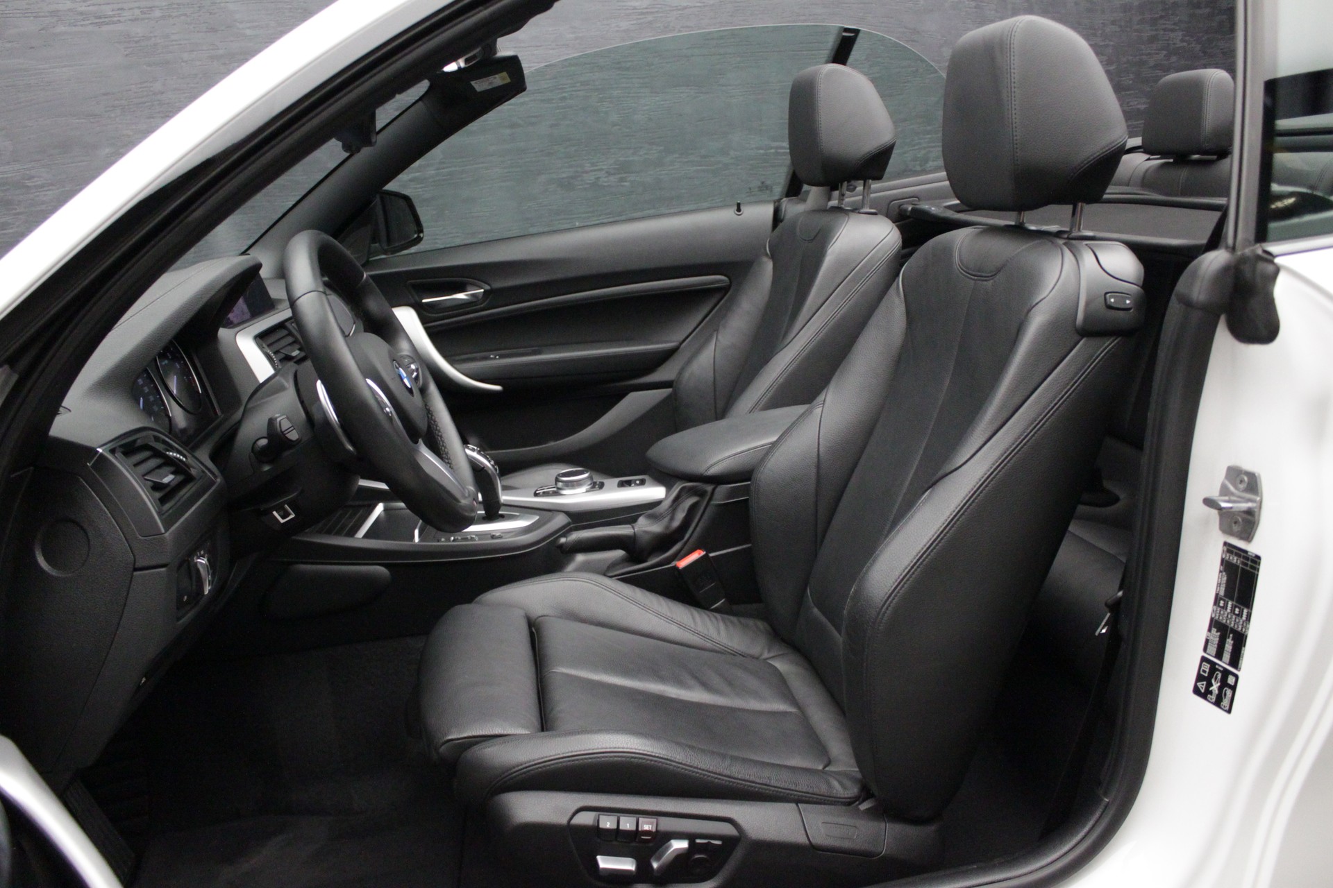 BMW M240i xDrive Steptronic-image-13