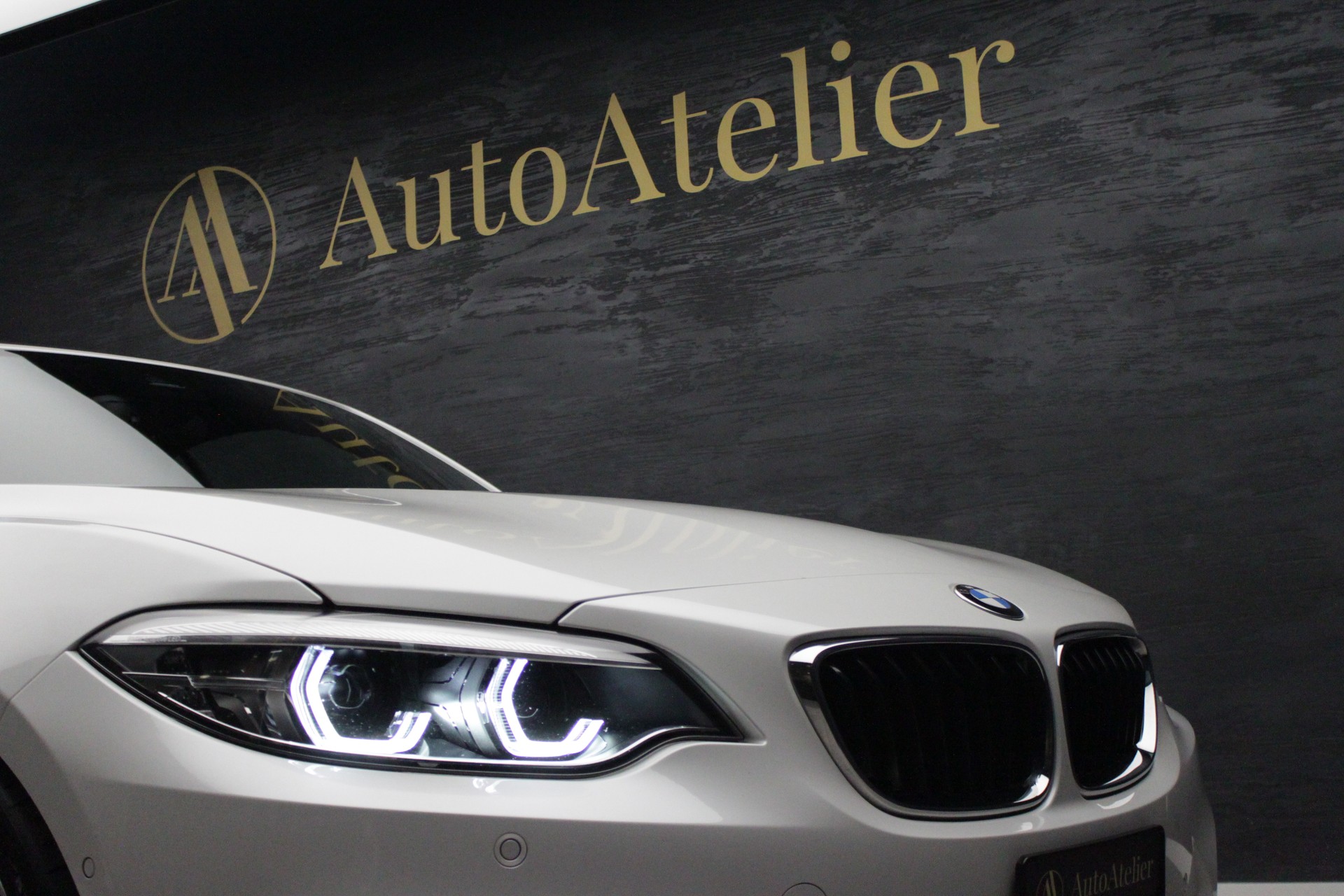 BMW M240i xDrive Steptronic-image-7