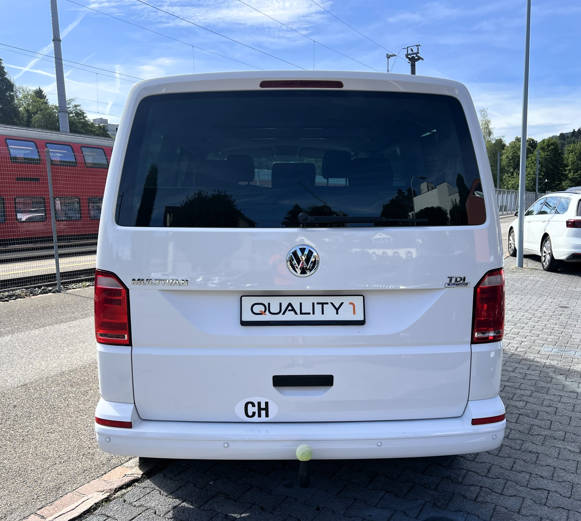 VW T6 Multivan 2.0 TDI Trendline-showroom-element-3