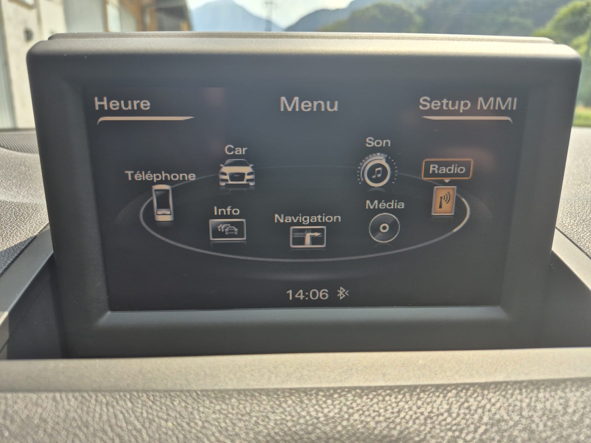 AUDI A1 Sportback Sport 1.4 TFSI Ambition S-tronic-image-11