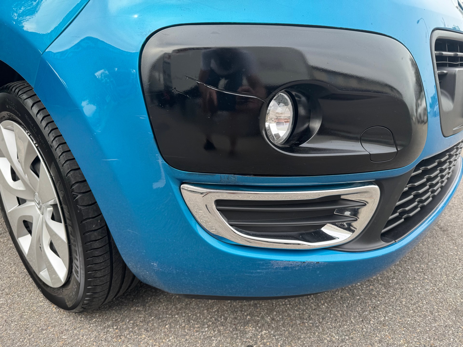 CITROEN C3 Picasso 1.6i 16V Chic (SX)-image-4