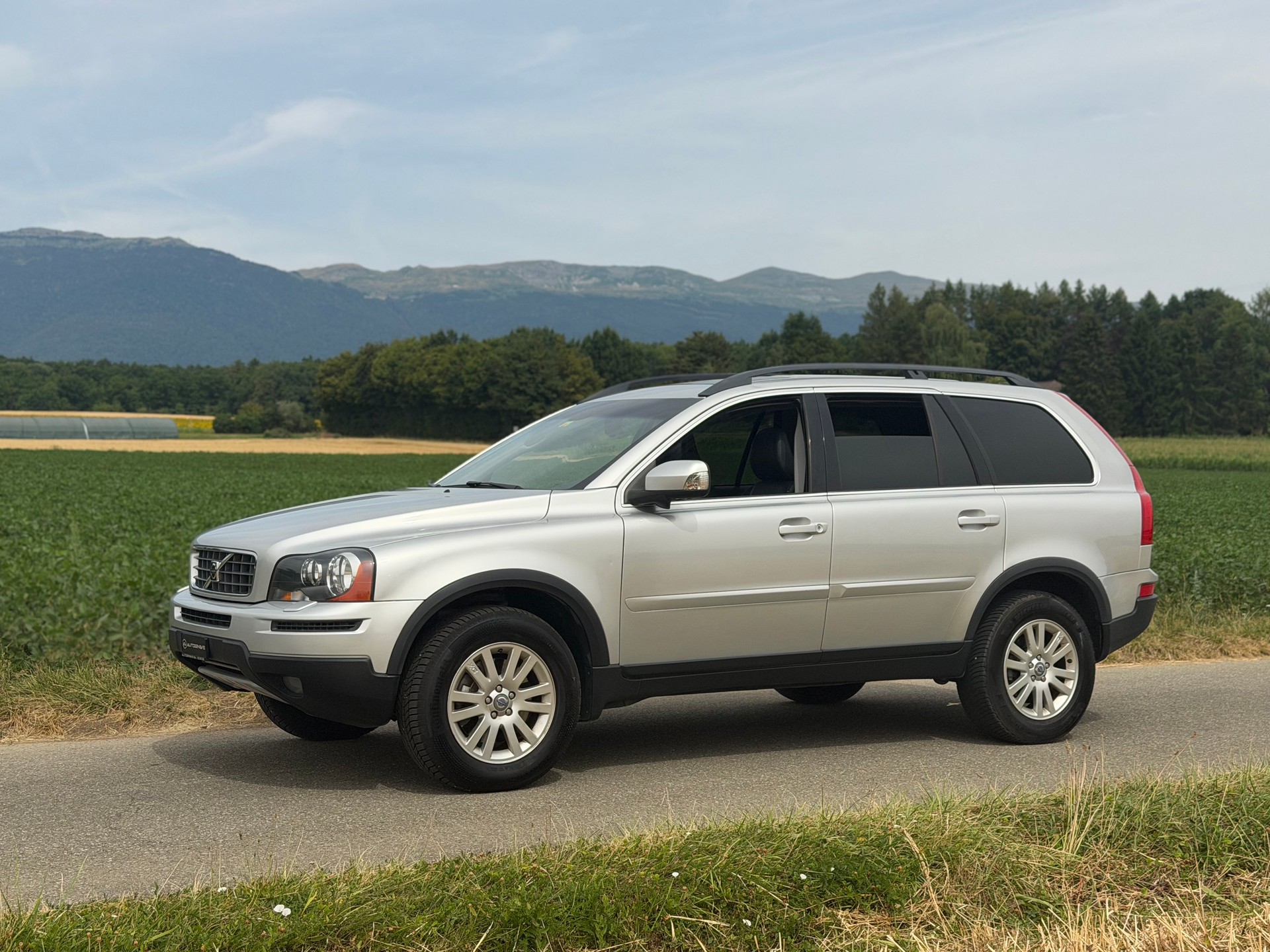VOLVO XC90 3.2 AWD Executive Geartronic-image-9
