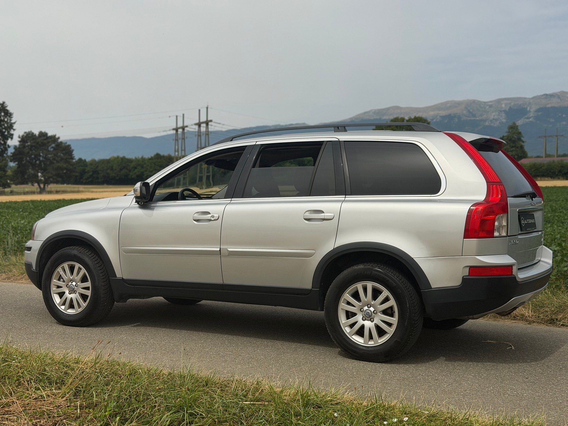 VOLVO XC90 3.2 AWD Executive Geartronic-image-8