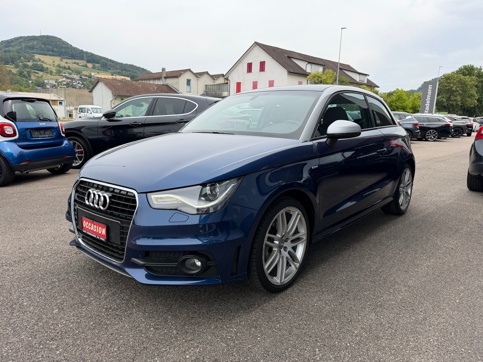 AUDI A1 Sport 1.4 TFSI Ambition S-Tronic-image-8