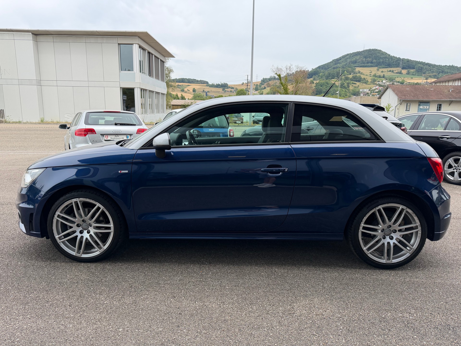 AUDI A1 Sport 1.4 TFSI Ambition S-Tronic-image-7