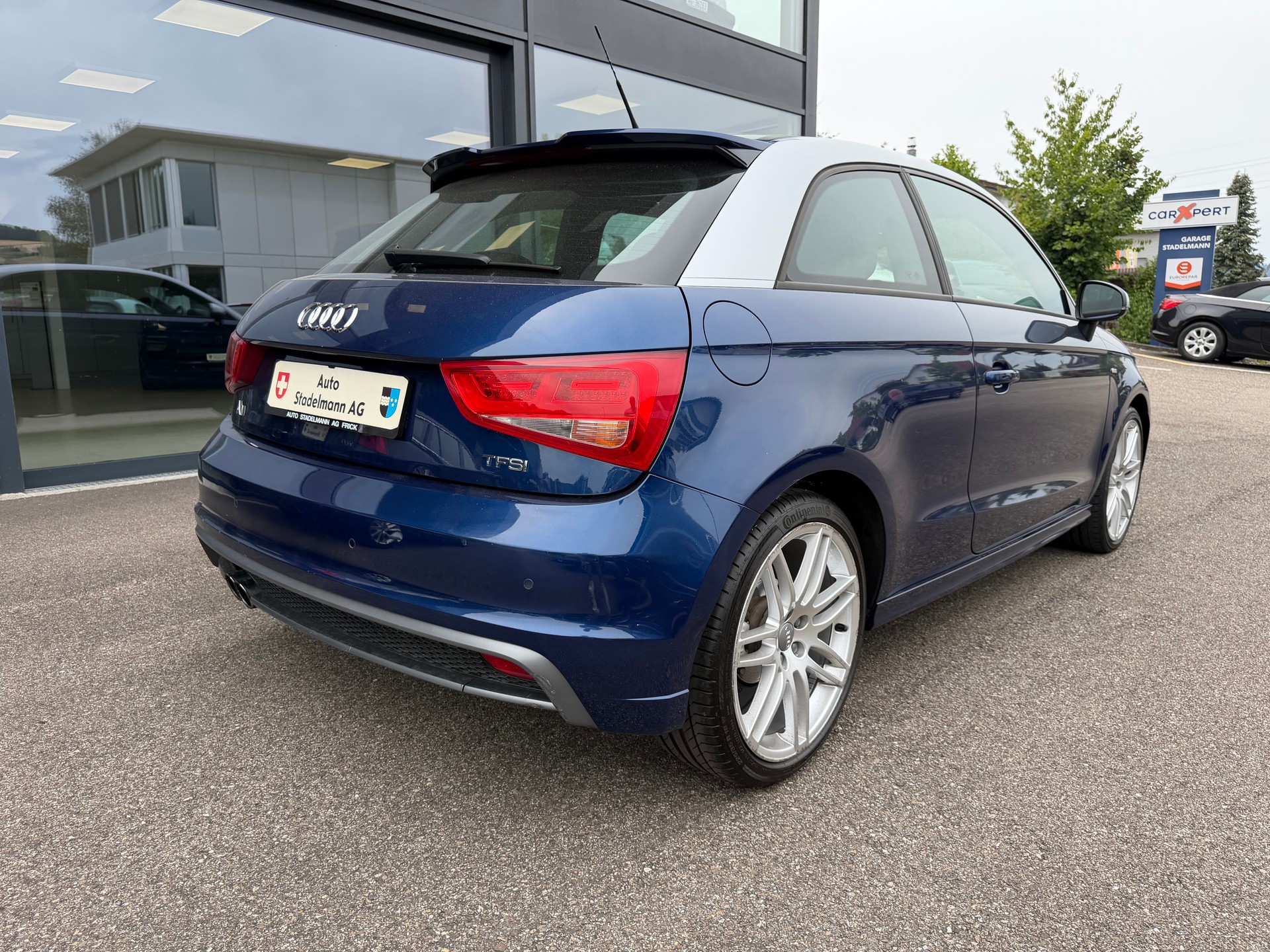 AUDI A1 Sport 1.4 TFSI Ambition S-Tronic-showroom-element-2