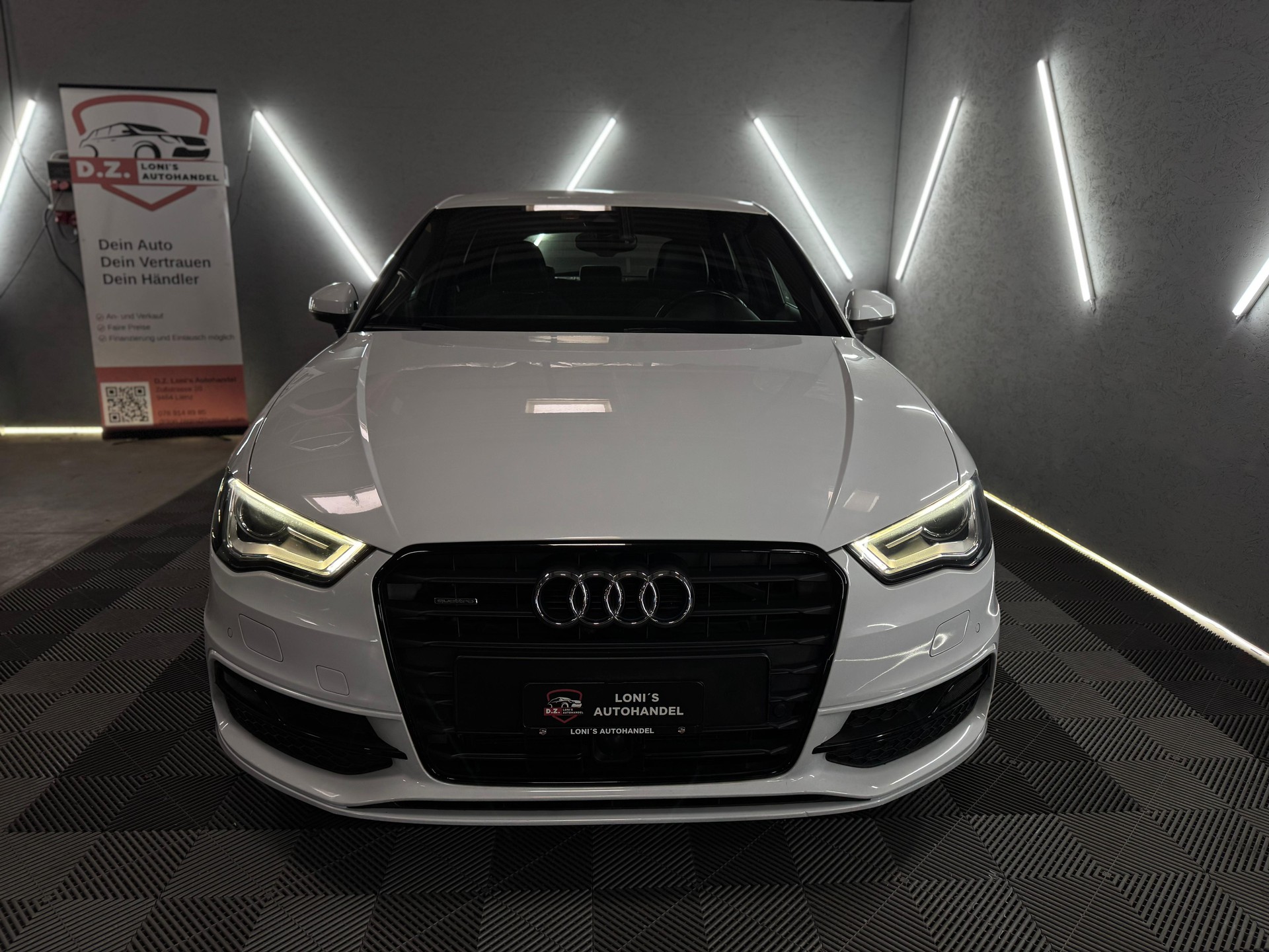 AUDI A3 Sportback 2.0 TDI Ambition quattro S-tronic-image-1