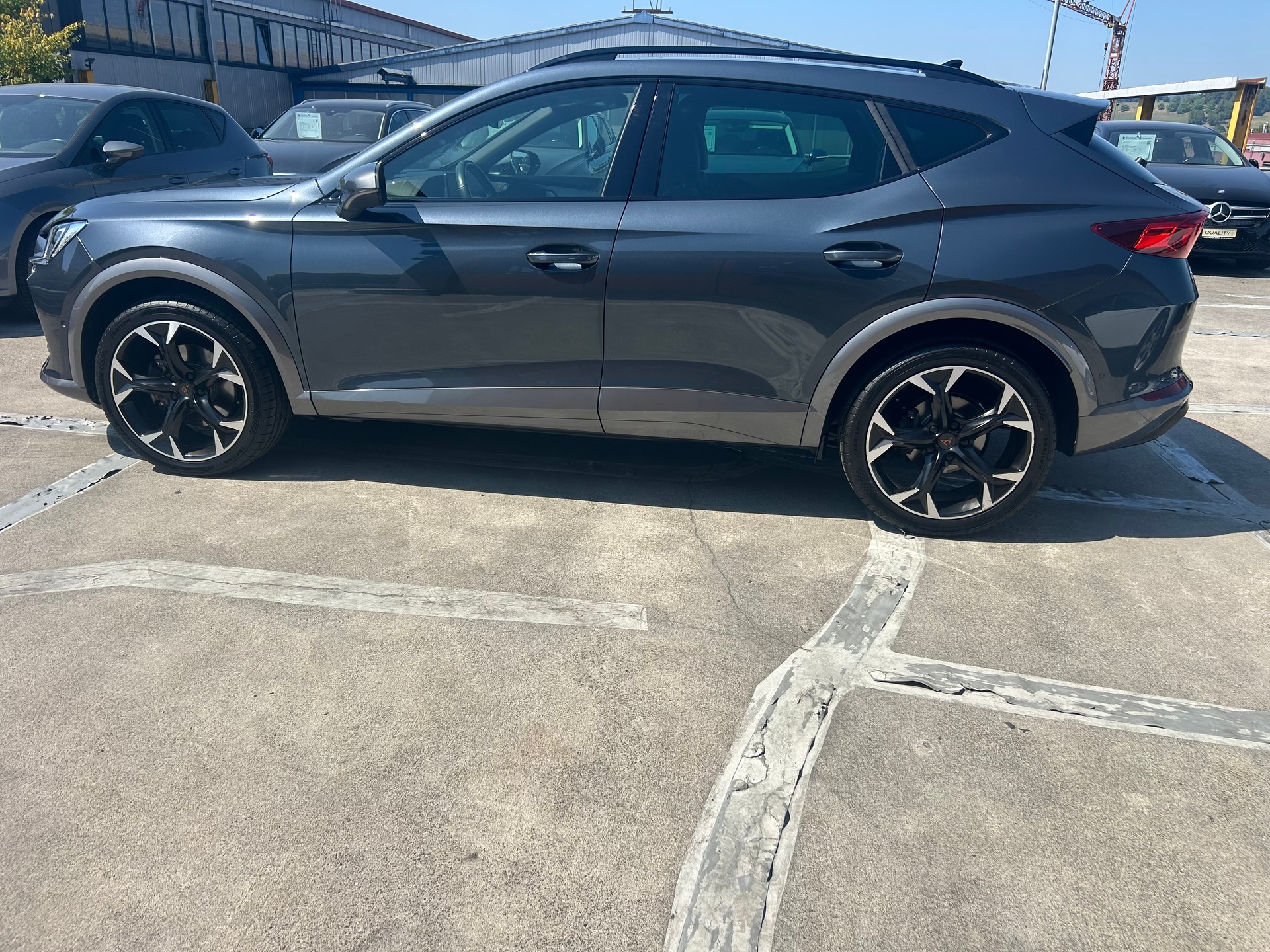 CUPRA Formentor 1.5 TSI DSG-showroom-element-1