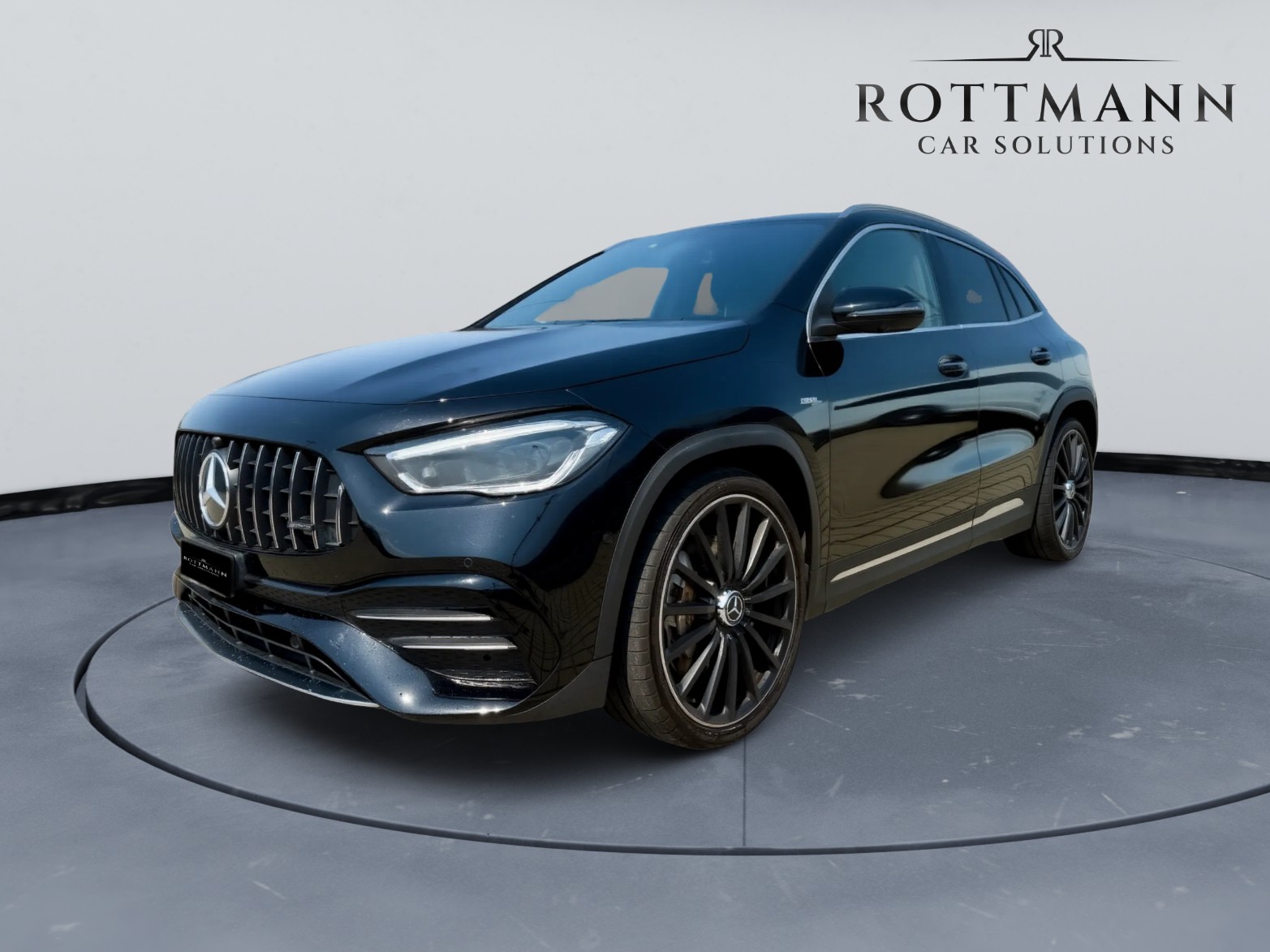 MERCEDES-BENZ GLA 35 AMG 4Matic 8G-Speedshift DCT-showroom-element-1