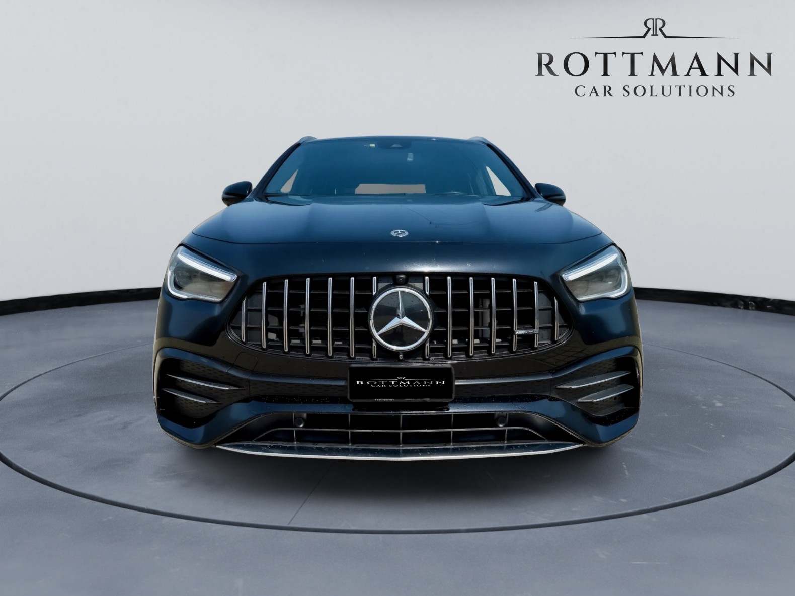 MERCEDES-BENZ GLA 35 AMG 4Matic 8G-Speedshift DCT-showroom-element-2