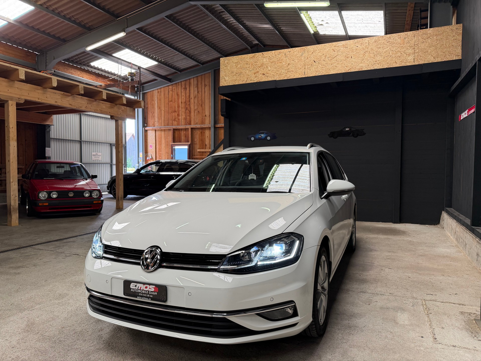 VW Golf Variant 1.4 TSI Highline-image-2