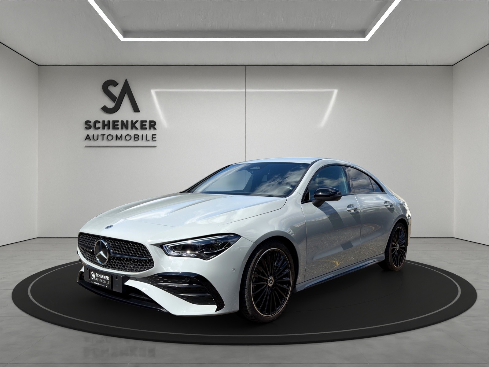 MERCEDES-BENZ CLA 200 7G-DCT-showroom-element-1