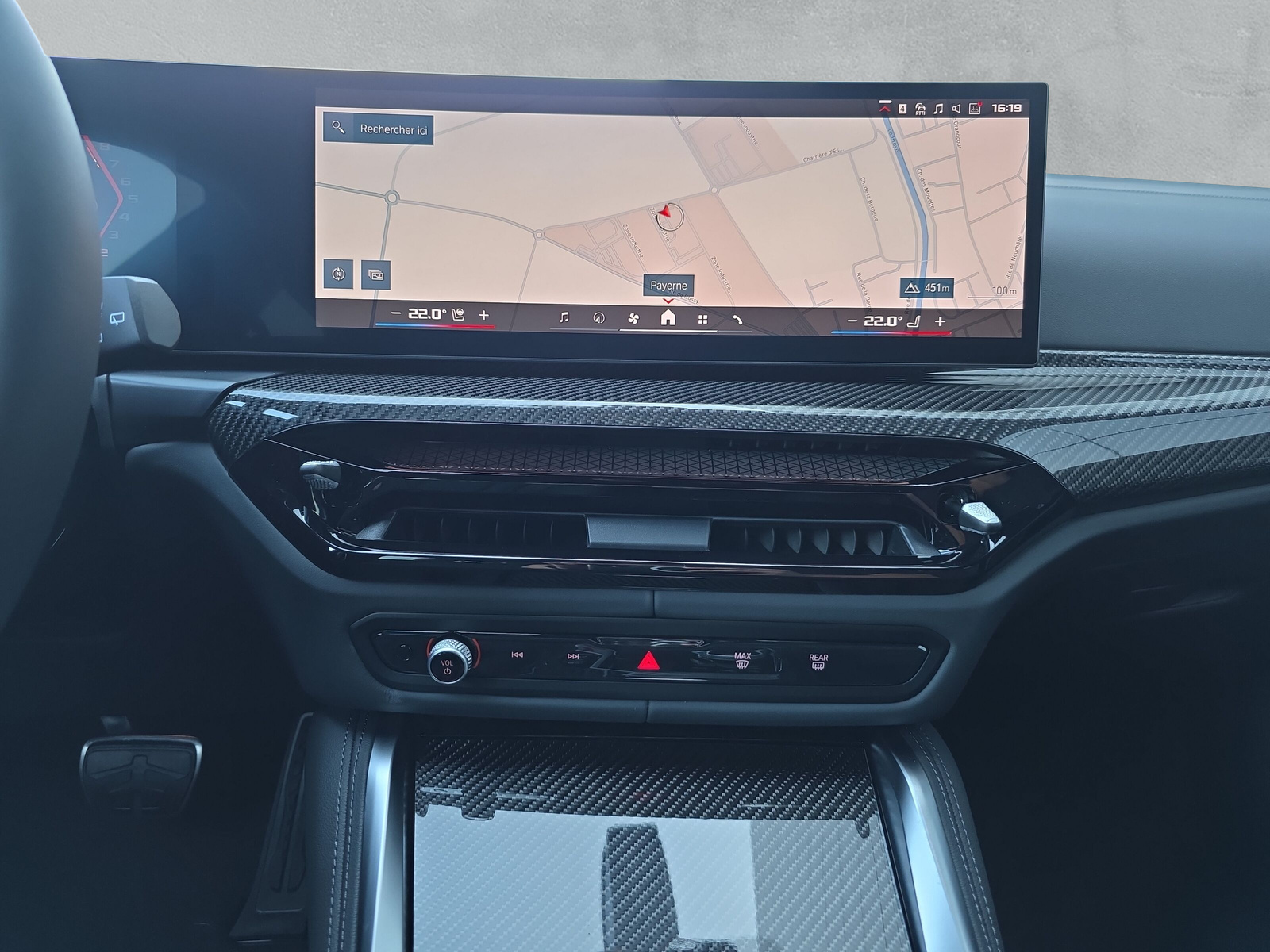 BMW M3 Touring xDrive Competition M-image-17