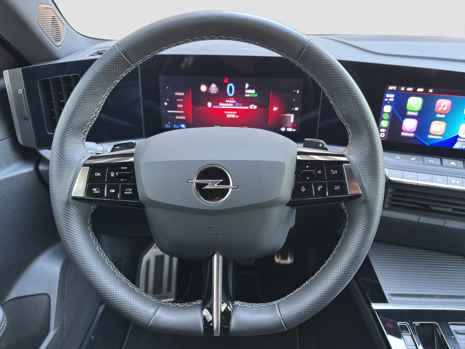 OPEL Astra 1.6 PHEV Turbo Swiss Plus A-image-8