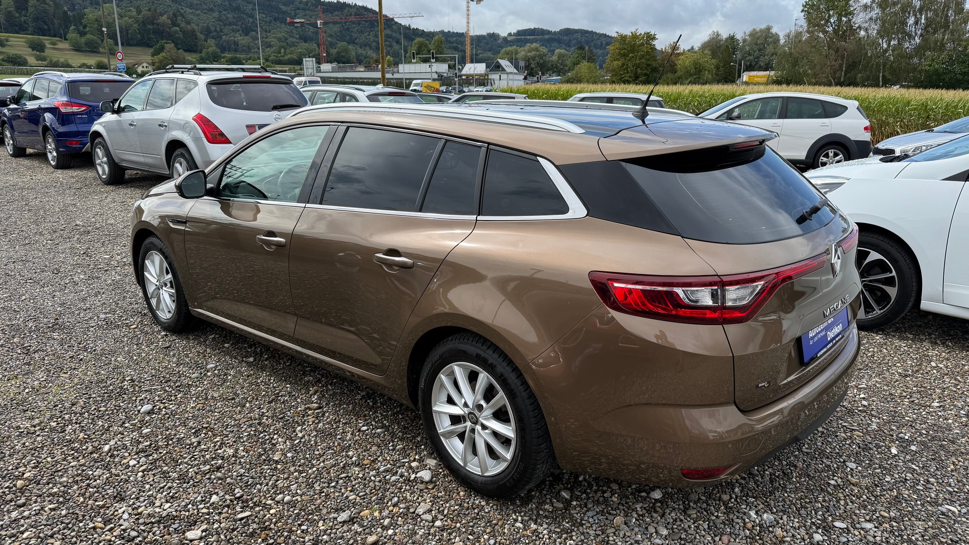 RENAULT Mégane Grandtour 1.2 16V Turbo Zen EDC-image-14