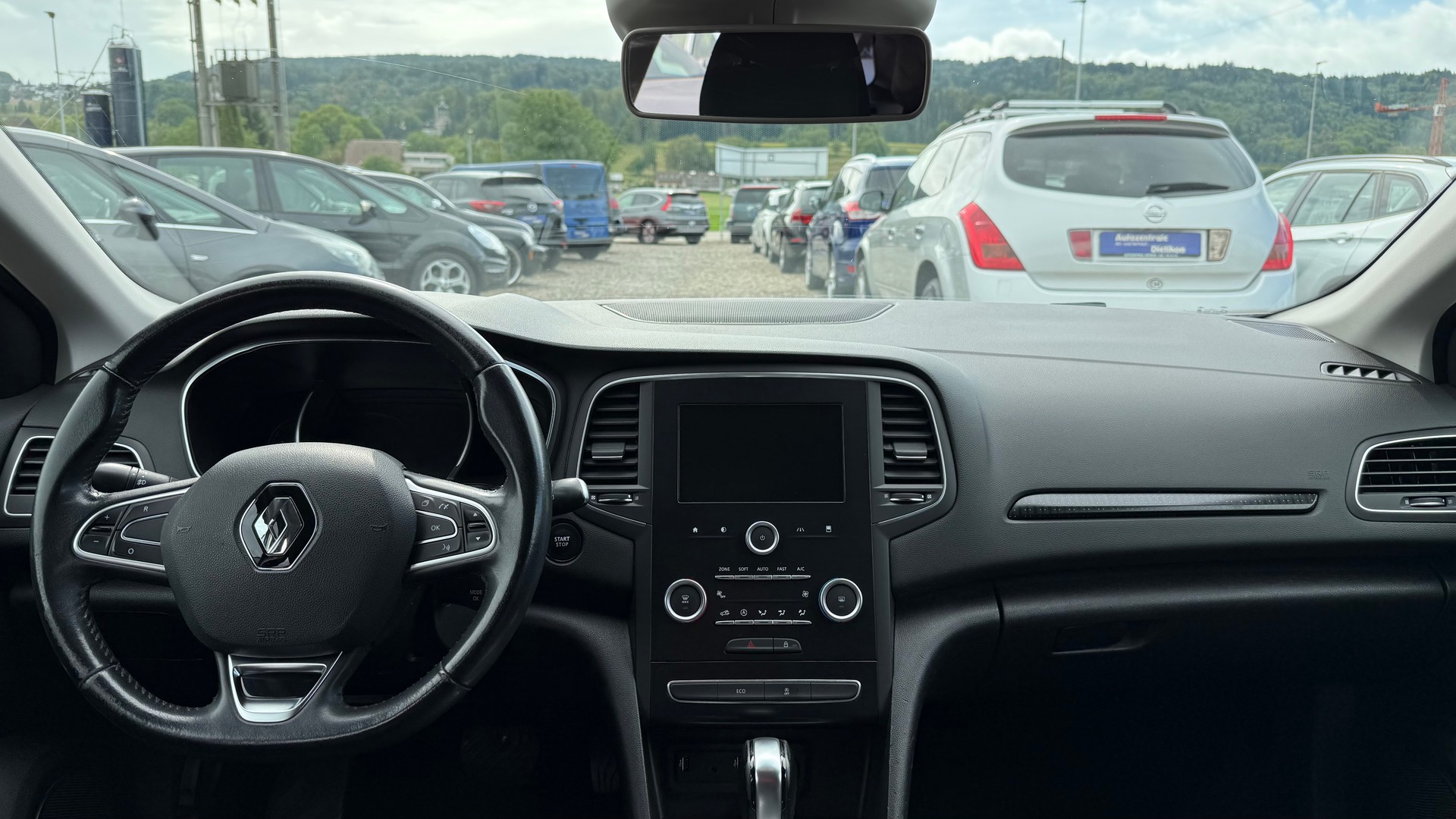 RENAULT Mégane Grandtour 1.2 16V Turbo Zen EDC-showroom-element-2