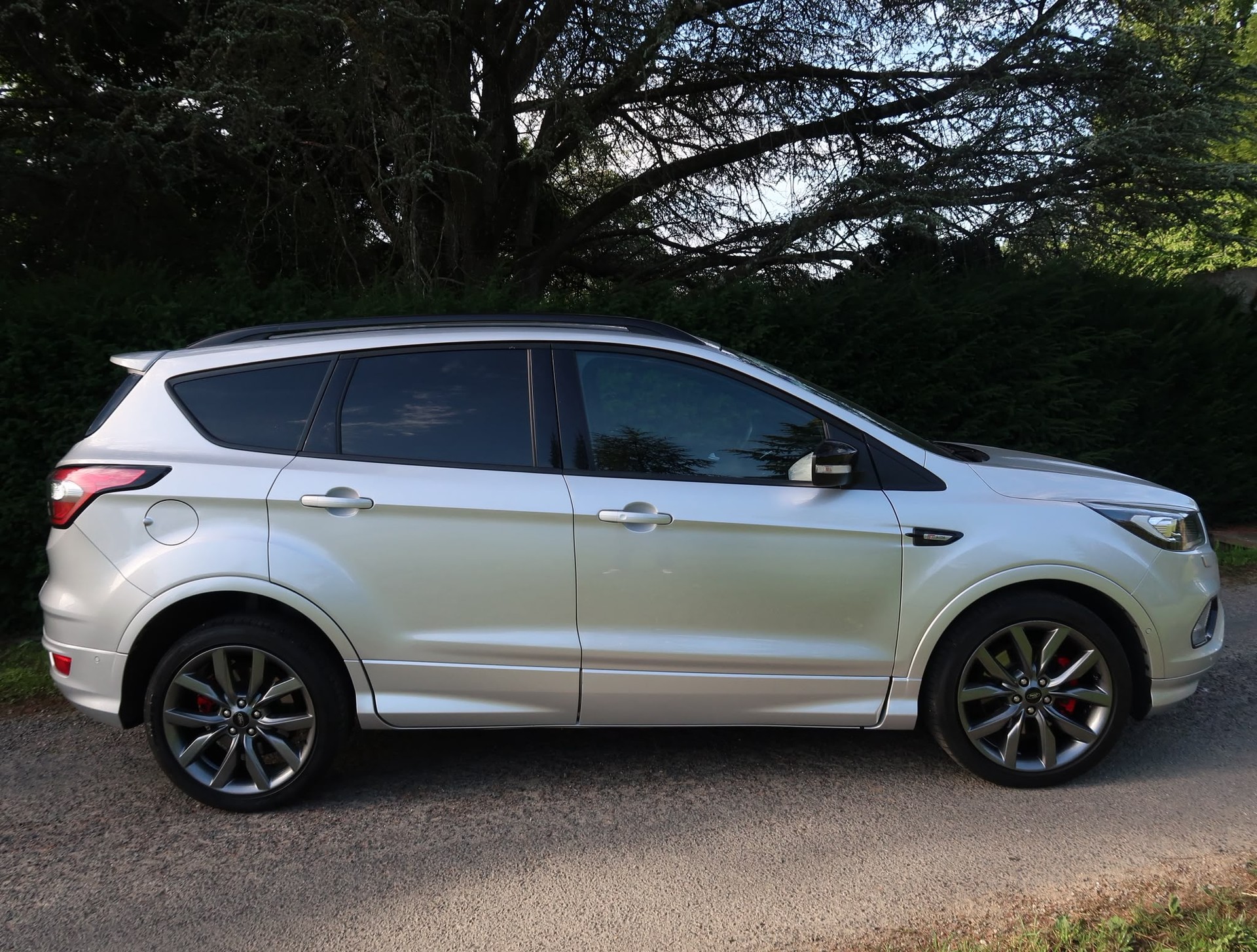 FORD Kuga 2.0 TDCi ST Line FPS 4WD PowerShift-showroom-element-3