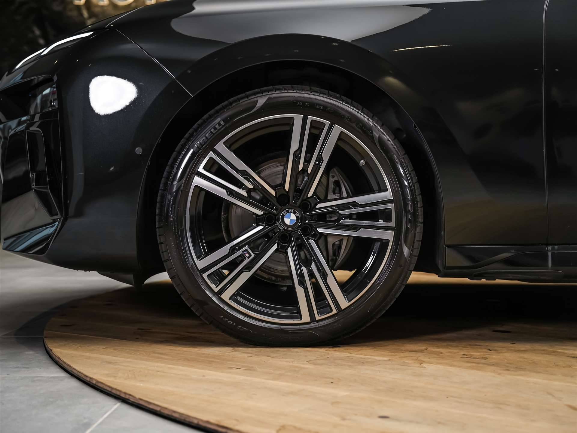 BMW 740d xDrive M Sport Steptronic *Werksgarantie*Standheizung*Panorama*Theater Screen*-image-20