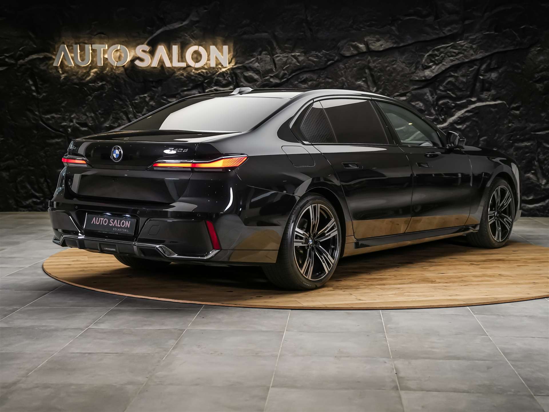 BMW 740d xDrive M Sport Steptronic *Werksgarantie*Standheizung*Panorama*Theater Screen*-image-5
