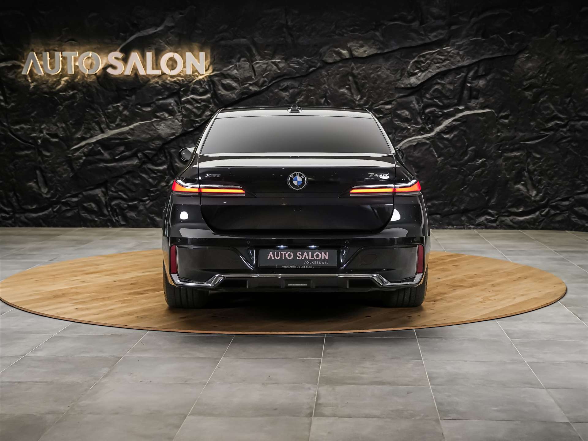 BMW 740d xDrive M Sport Steptronic *Werksgarantie*Standheizung*Panorama*Theater Screen*-image-4