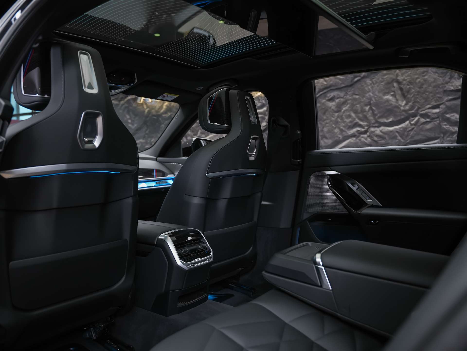BMW 740d xDrive M Sport Steptronic *Werksgarantie*Standheizung*Panorama*Theater Screen*-image-12