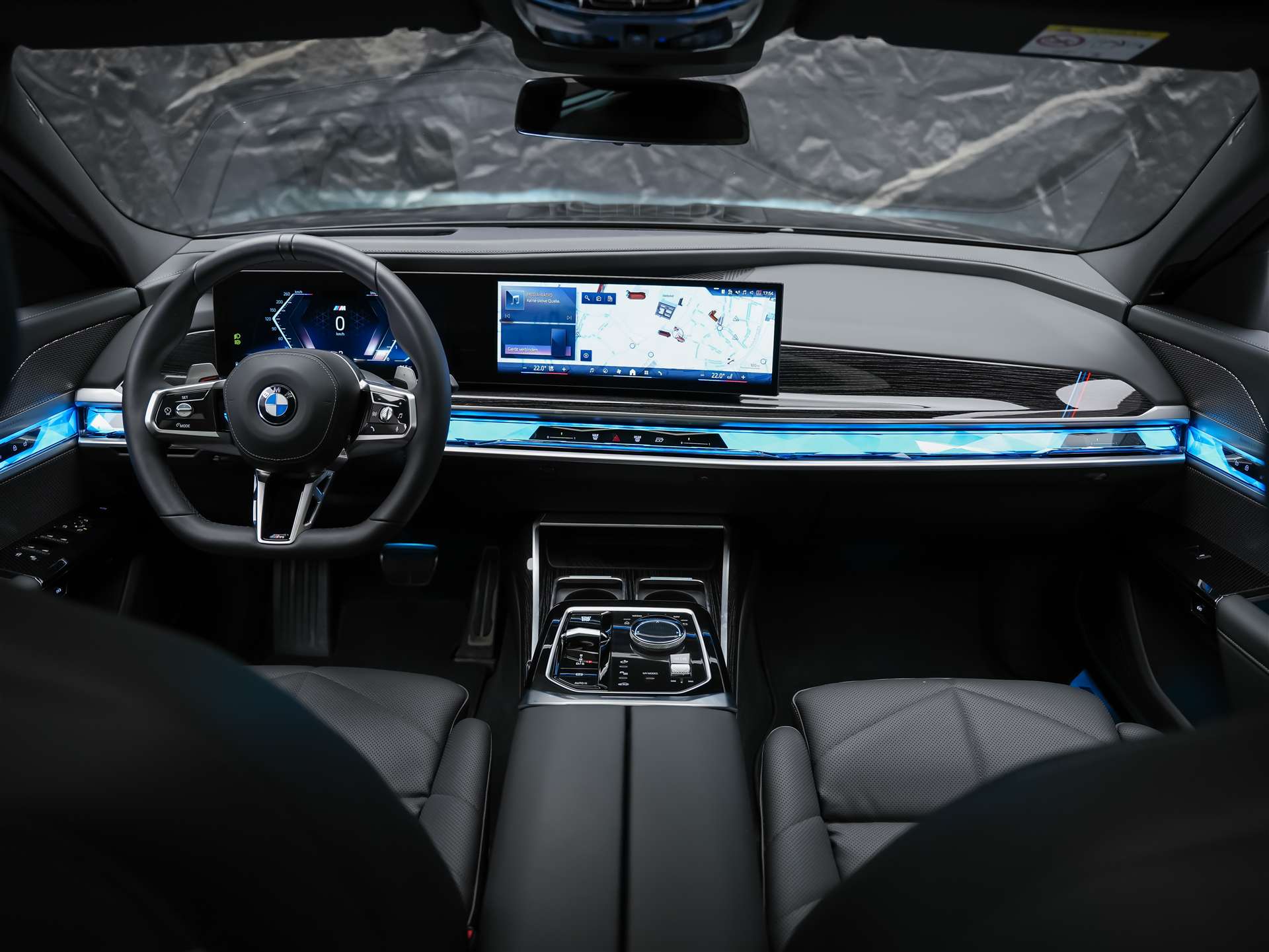BMW 740d xDrive M Sport Steptronic *Werksgarantie*Standheizung*Panorama*Theater Screen*-image-22