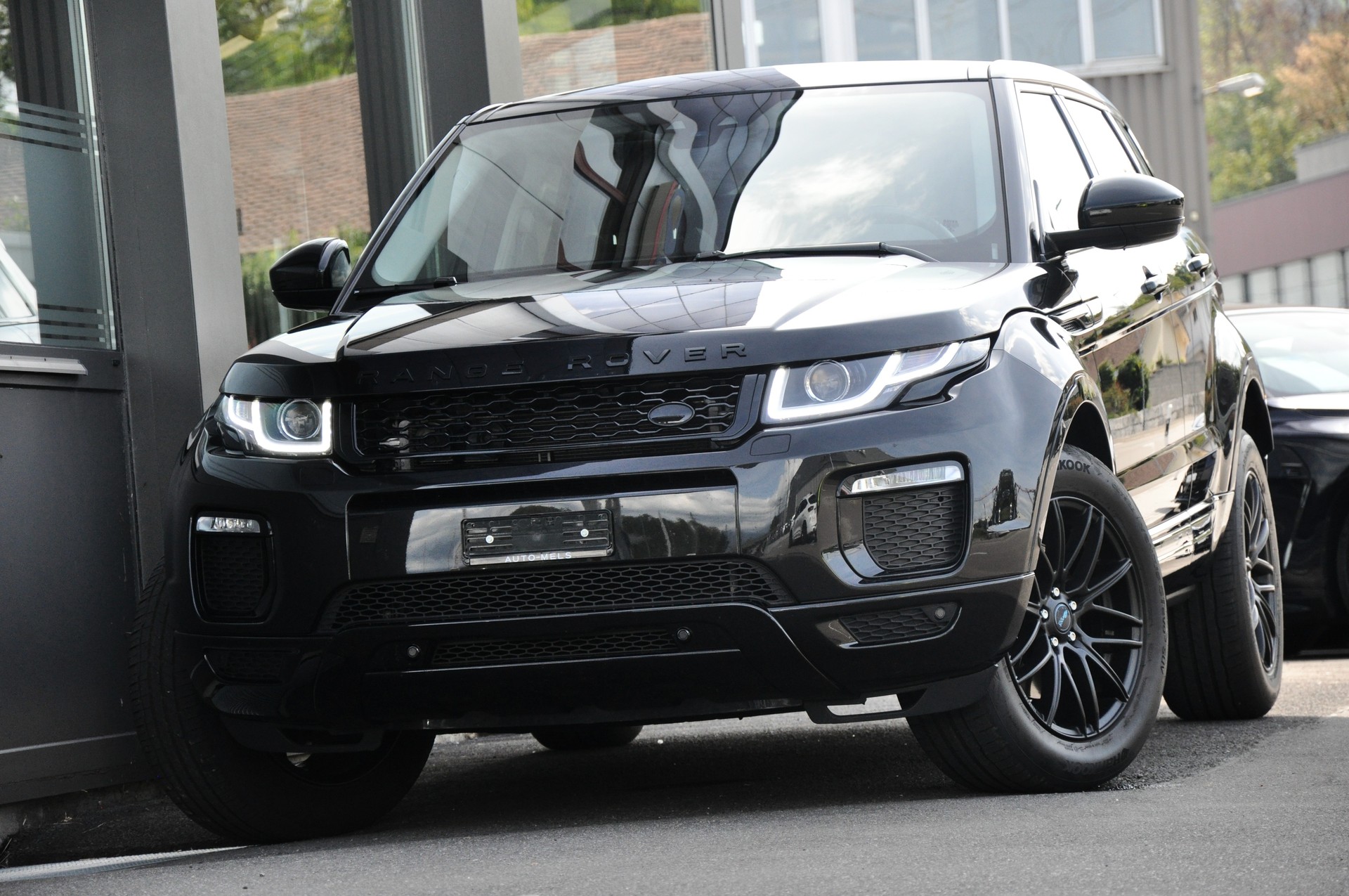 LAND ROVER Range Rover Evoque 2.0 Si4 SE Dynamic AT9