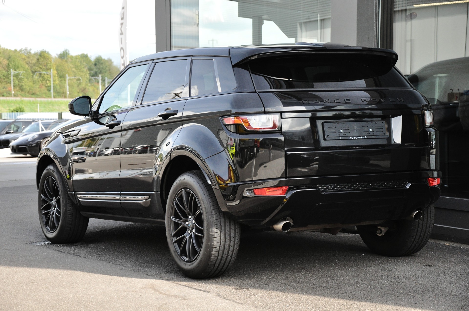 LAND ROVER Range Rover Evoque 2.0 Si4 SE Dynamic AT9-image-5