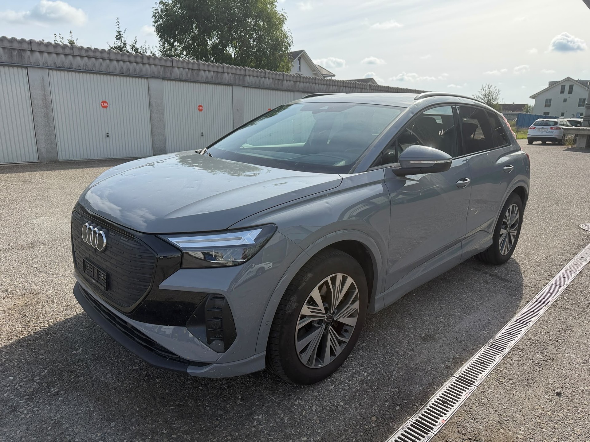 AUDI Q4 e-tron 40