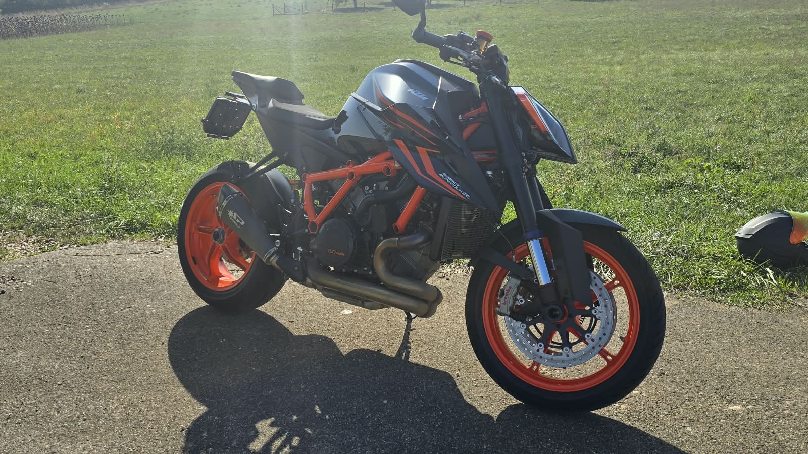 KTM 1290 Super Duke R-image-3