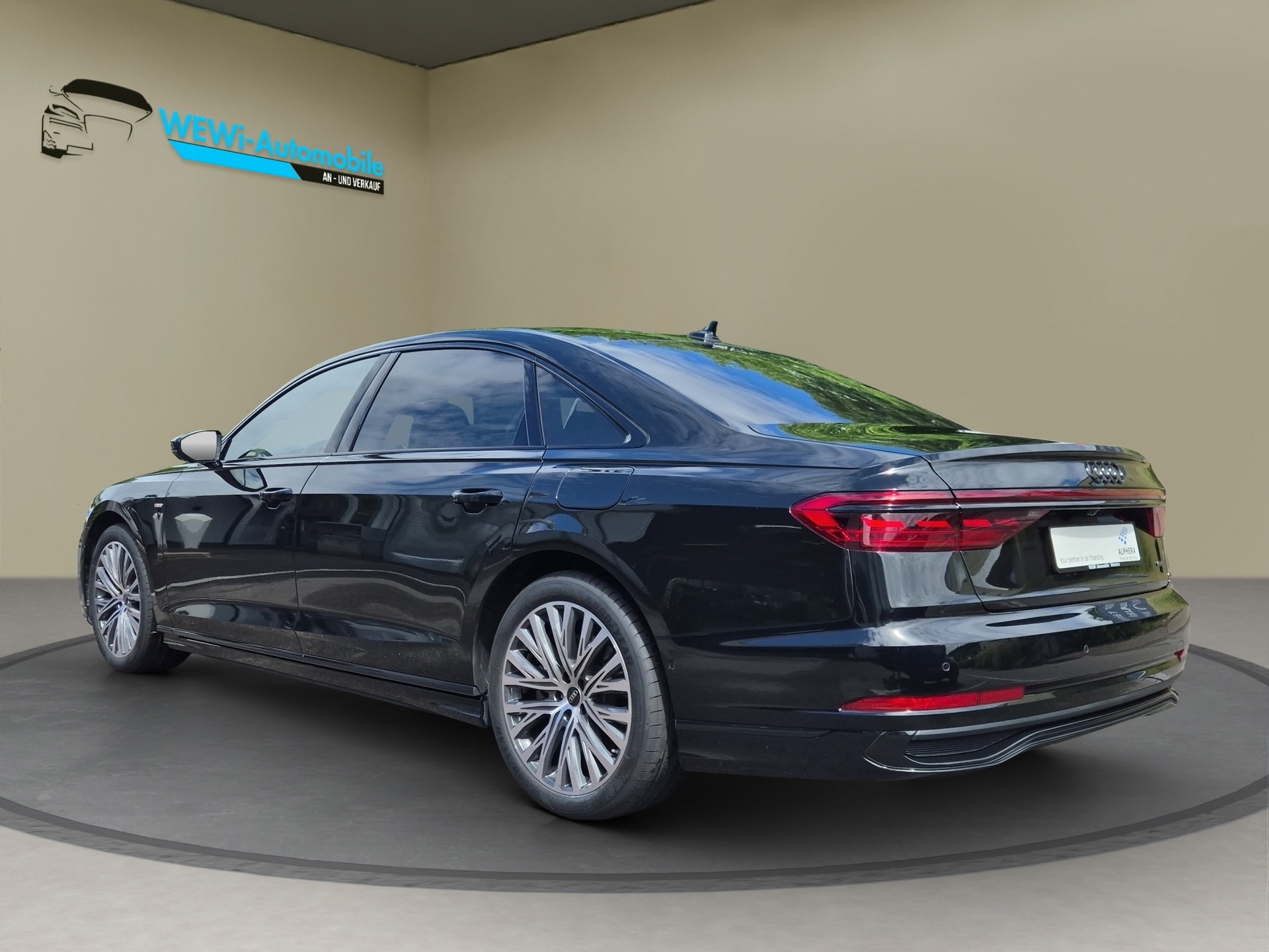 AUDI A8 60 L TFSI e quattro tiptronic-image-4
