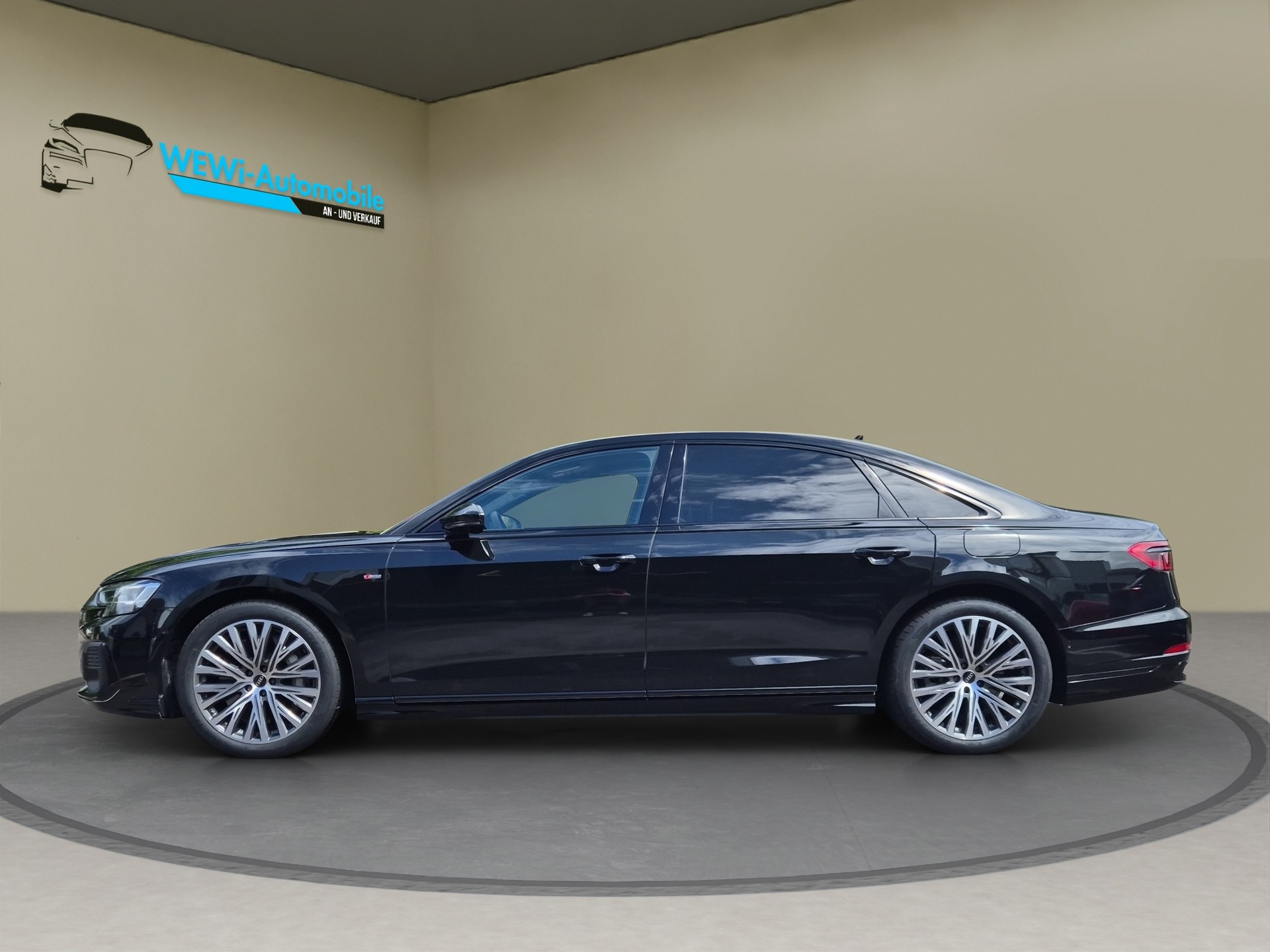 AUDI A8 60 L TFSI e quattro tiptronic-image-5
