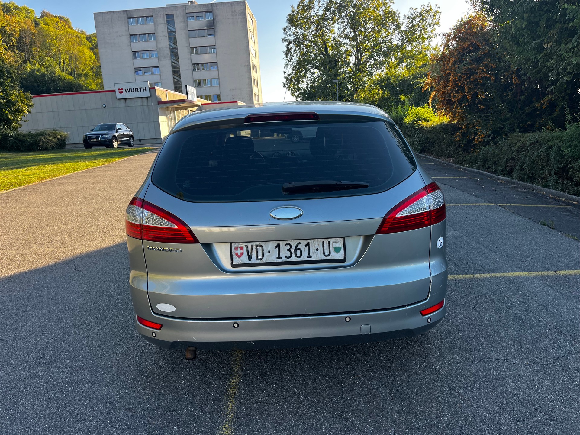 FORD Mondeo 2.0i 16V Carving-image-2