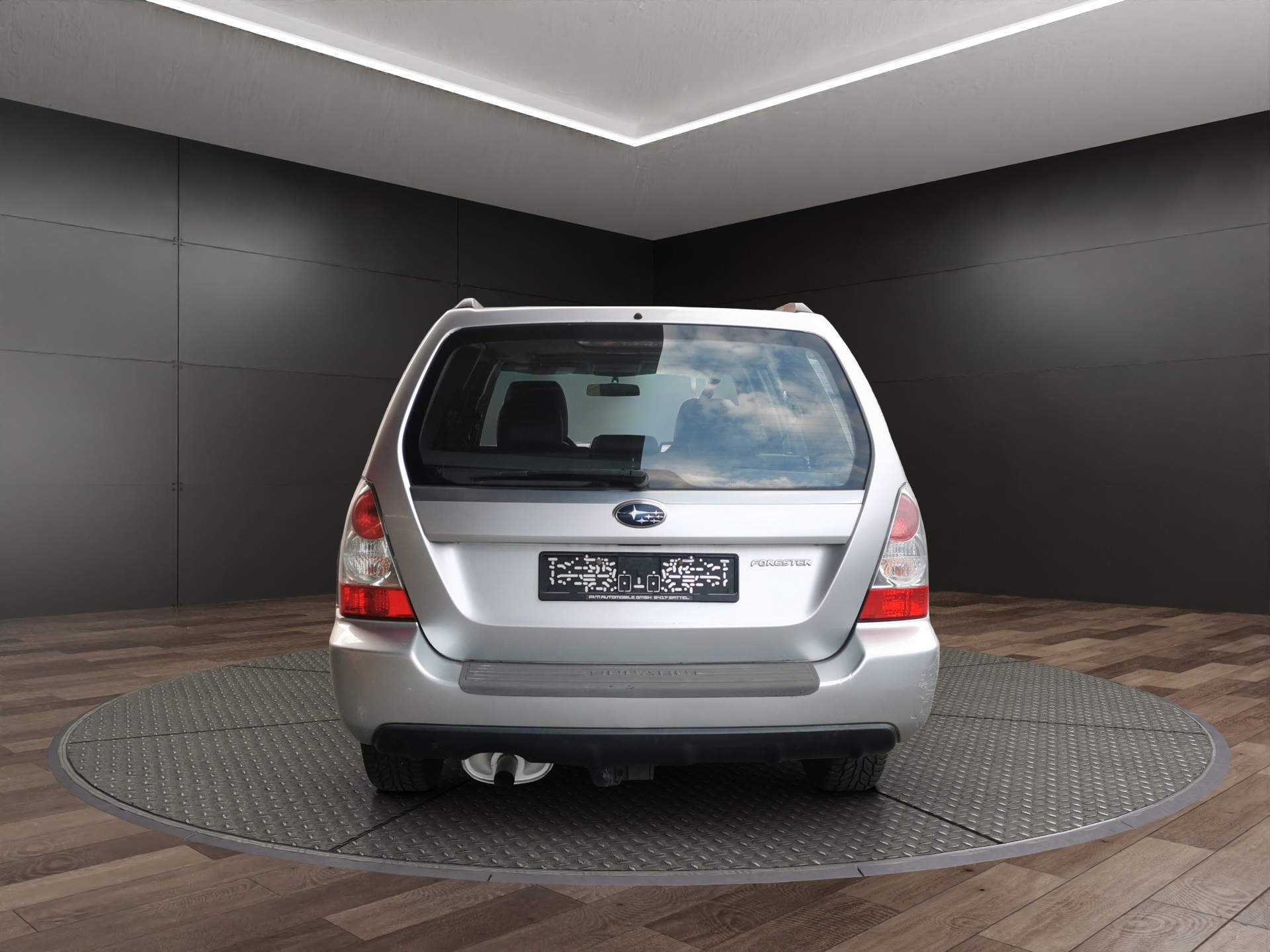 SUBARU Forester 2.0X (Swiss)-image-7