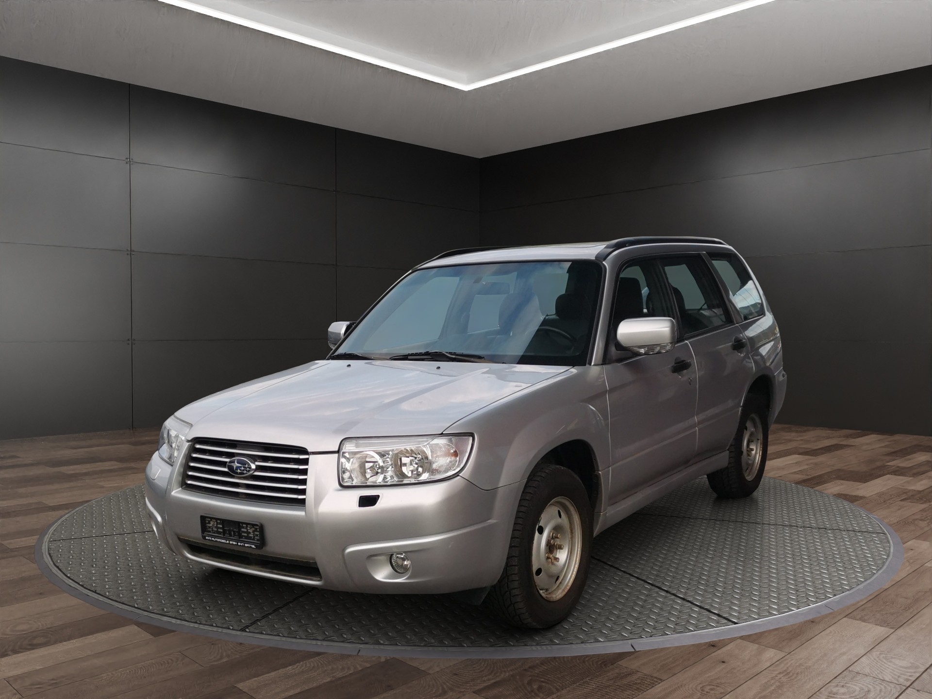 SUBARU Forester 2.0X (Swiss)-showroom-element-1