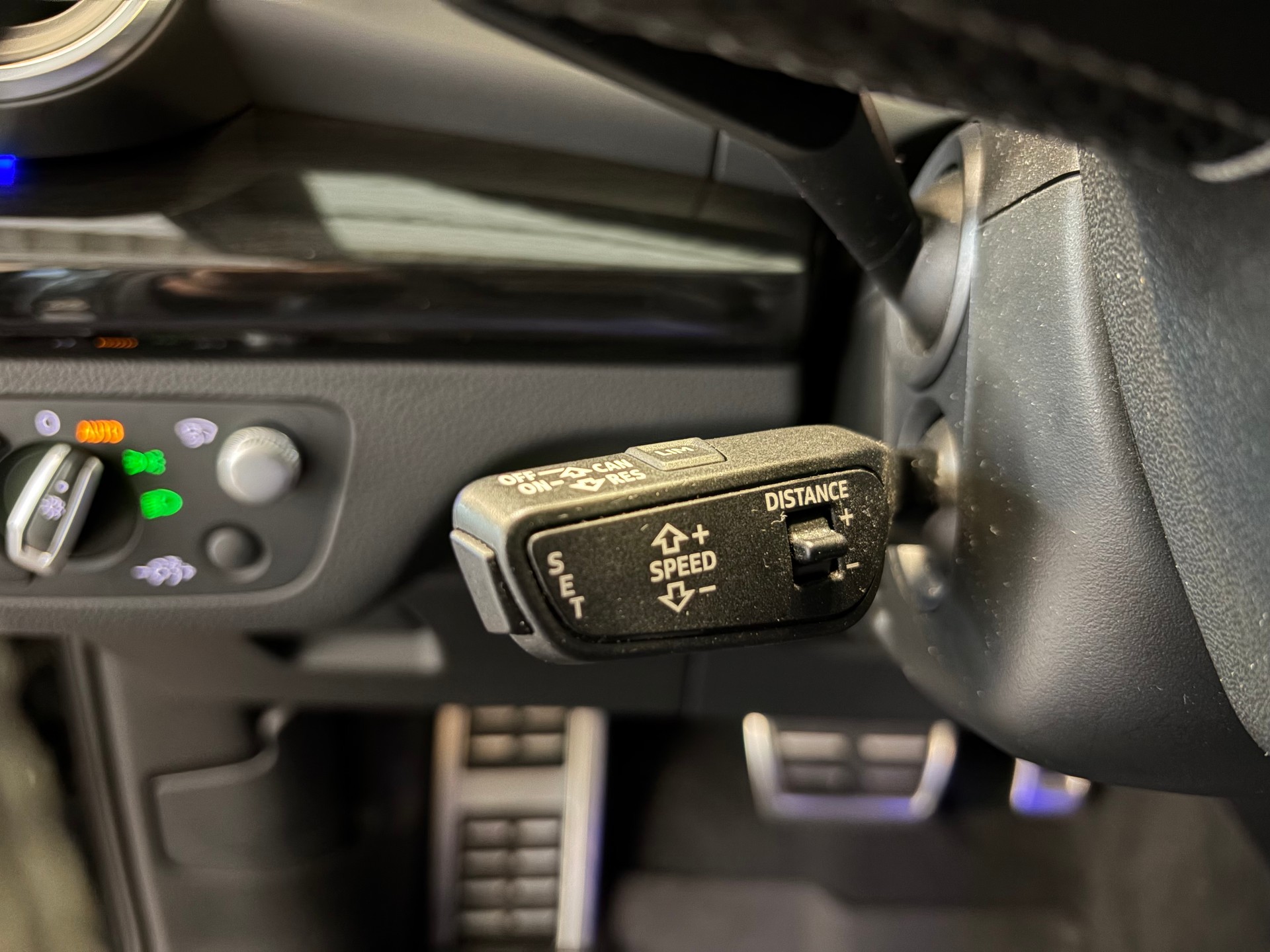 AUDI SQ5 3.0 TFSI quattro | CH | Panorama | Assis. Stadt+Park+Tour | Matrix LED | B&O | Luftfederung | S-Sportsitz Rautensteppung |-image-20