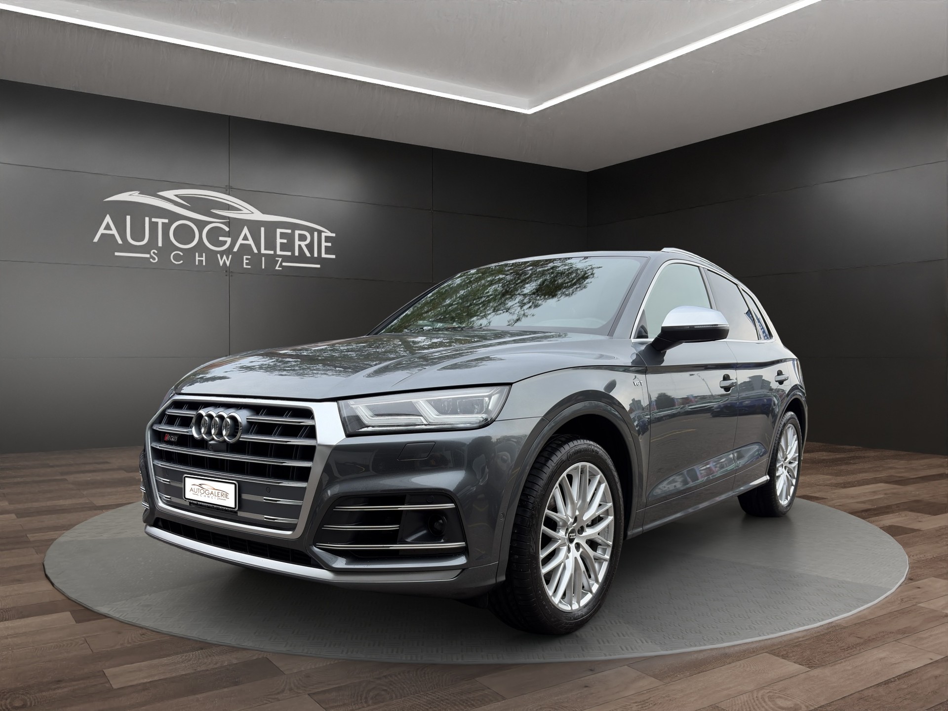 AUDI SQ5 3.0 TFSI quattro | CH | Panorama | Assis. Stadt+Park+Tour | Matrix LED | B&O | Luftfederung | S-Sportsitz Rautensteppung |-image-0