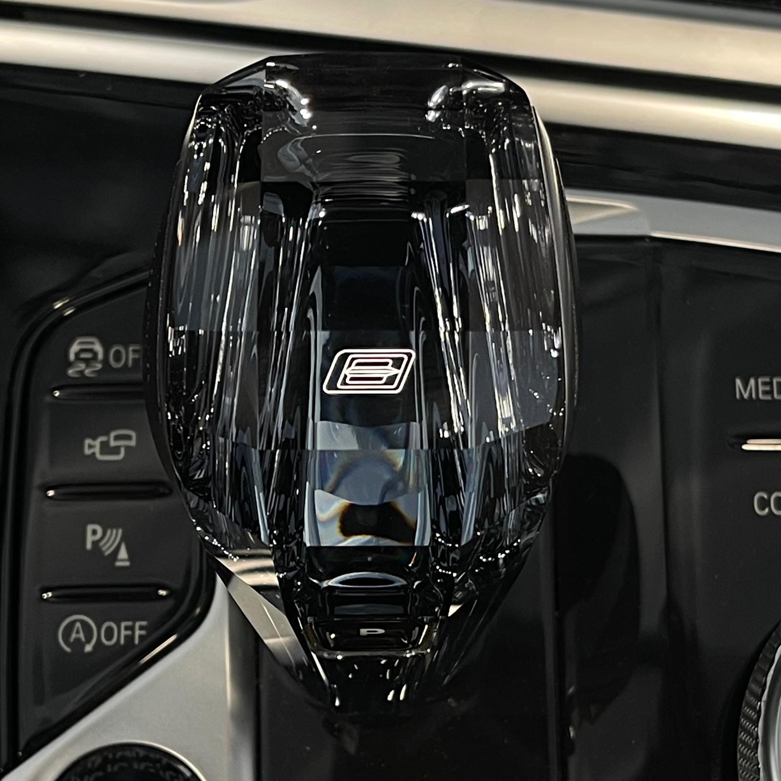 BMW M850i xDrive Steptronic-image-30