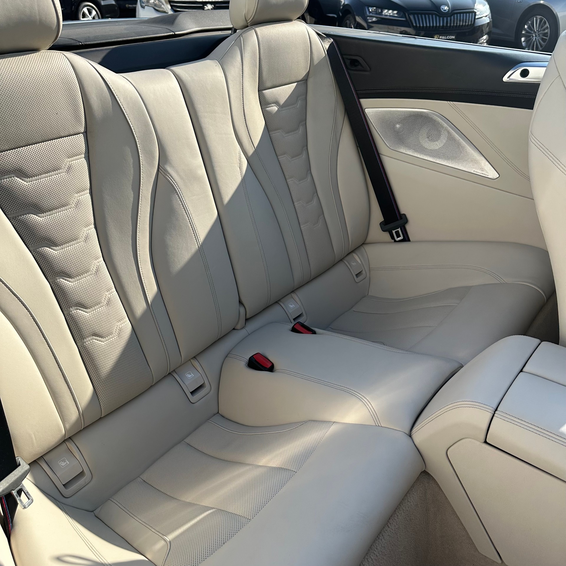 BMW M850i xDrive Steptronic-image-17