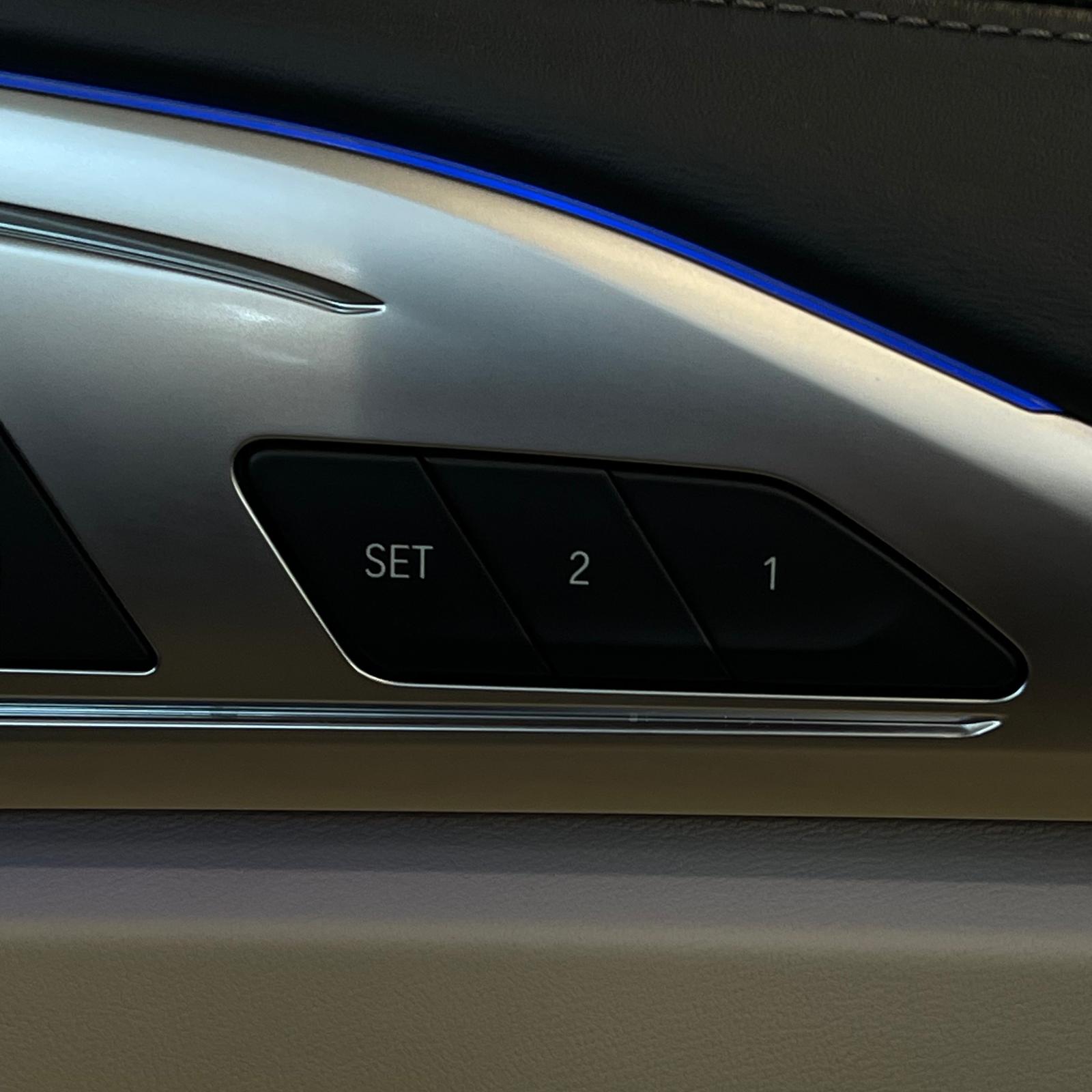 BMW M850i xDrive Steptronic-image-48
