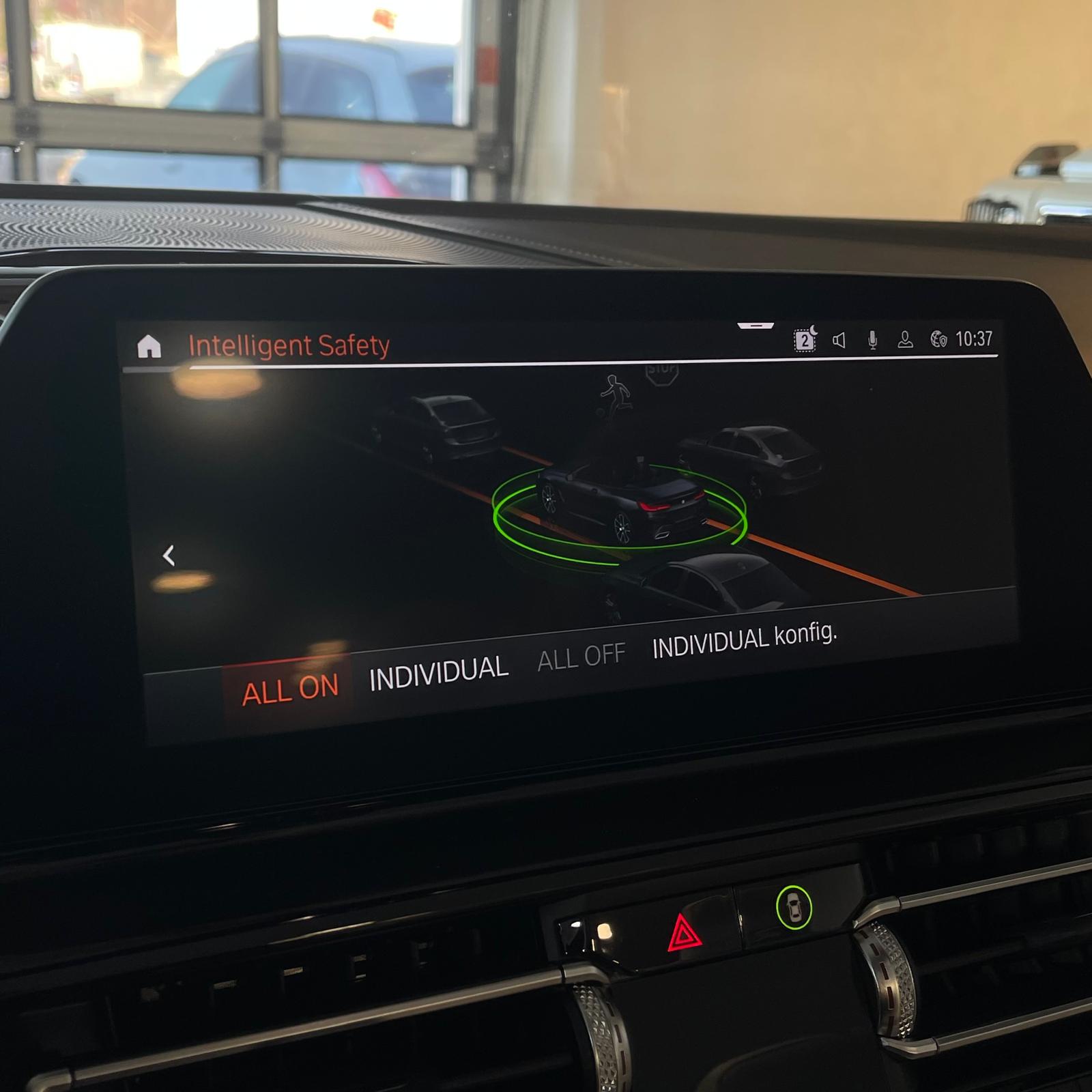 BMW M850i xDrive Steptronic-image-35