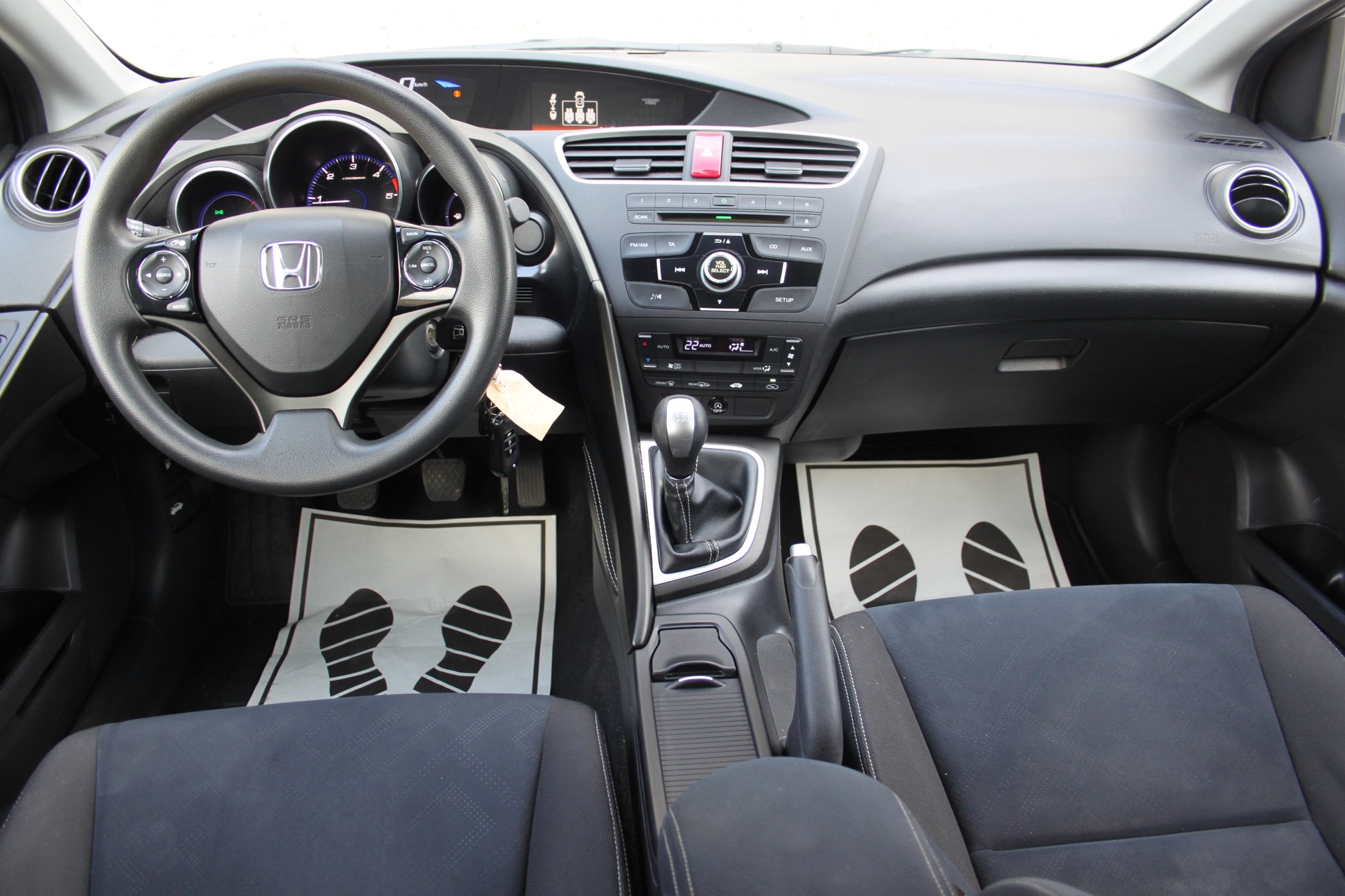 HONDA Civic Tourer 1.6 i-DTEC Comfort-image-4